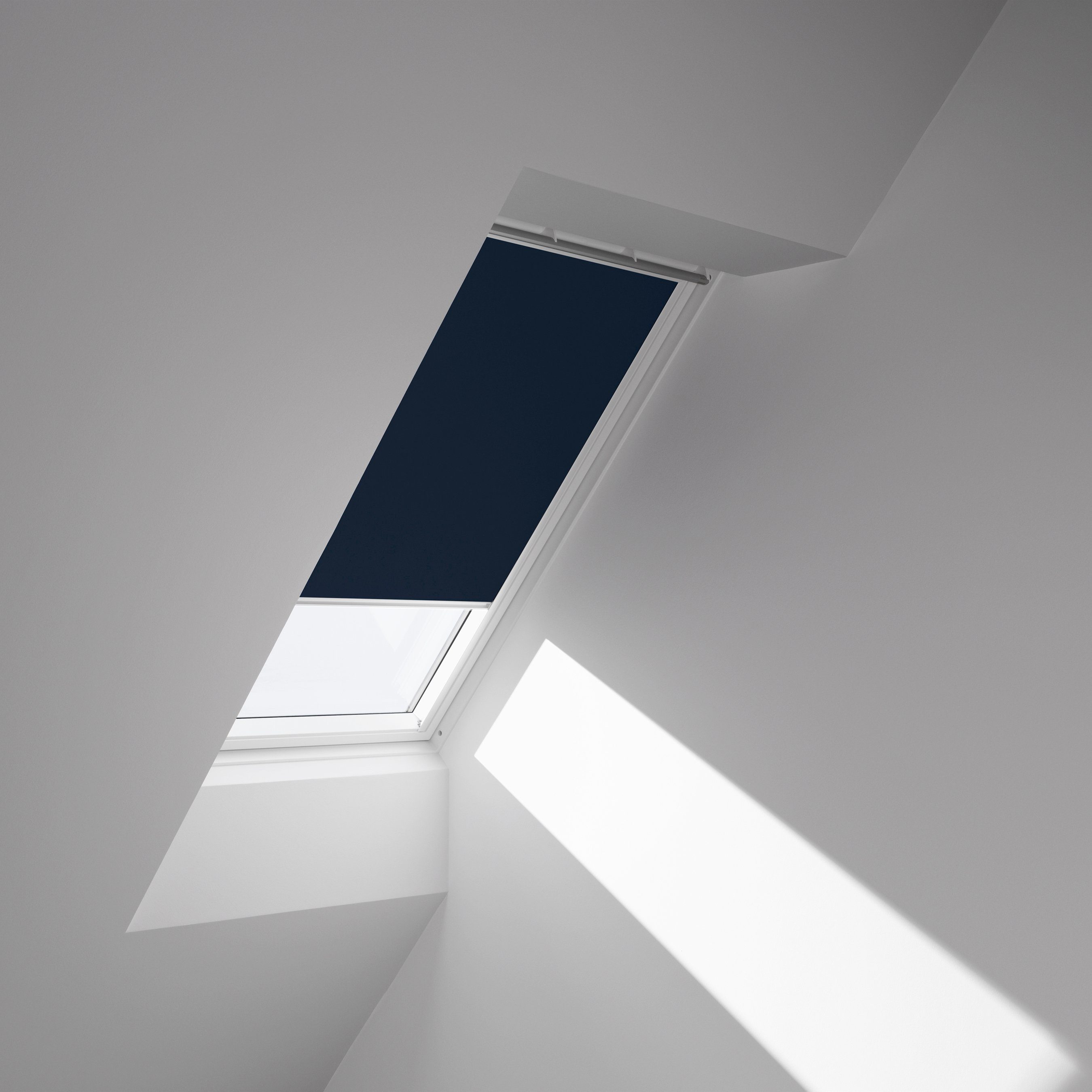 1100SWL, Führungsschienen, verdunkelnd, Verdunklungsrollo Click!«, VELUX in VELUX, DKL »Pick dunkelblau M04 &