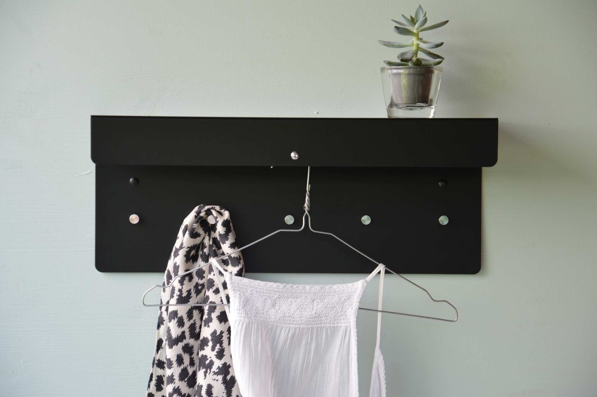 jankurtz Garderobe Hanni aus Metall, Schwarz