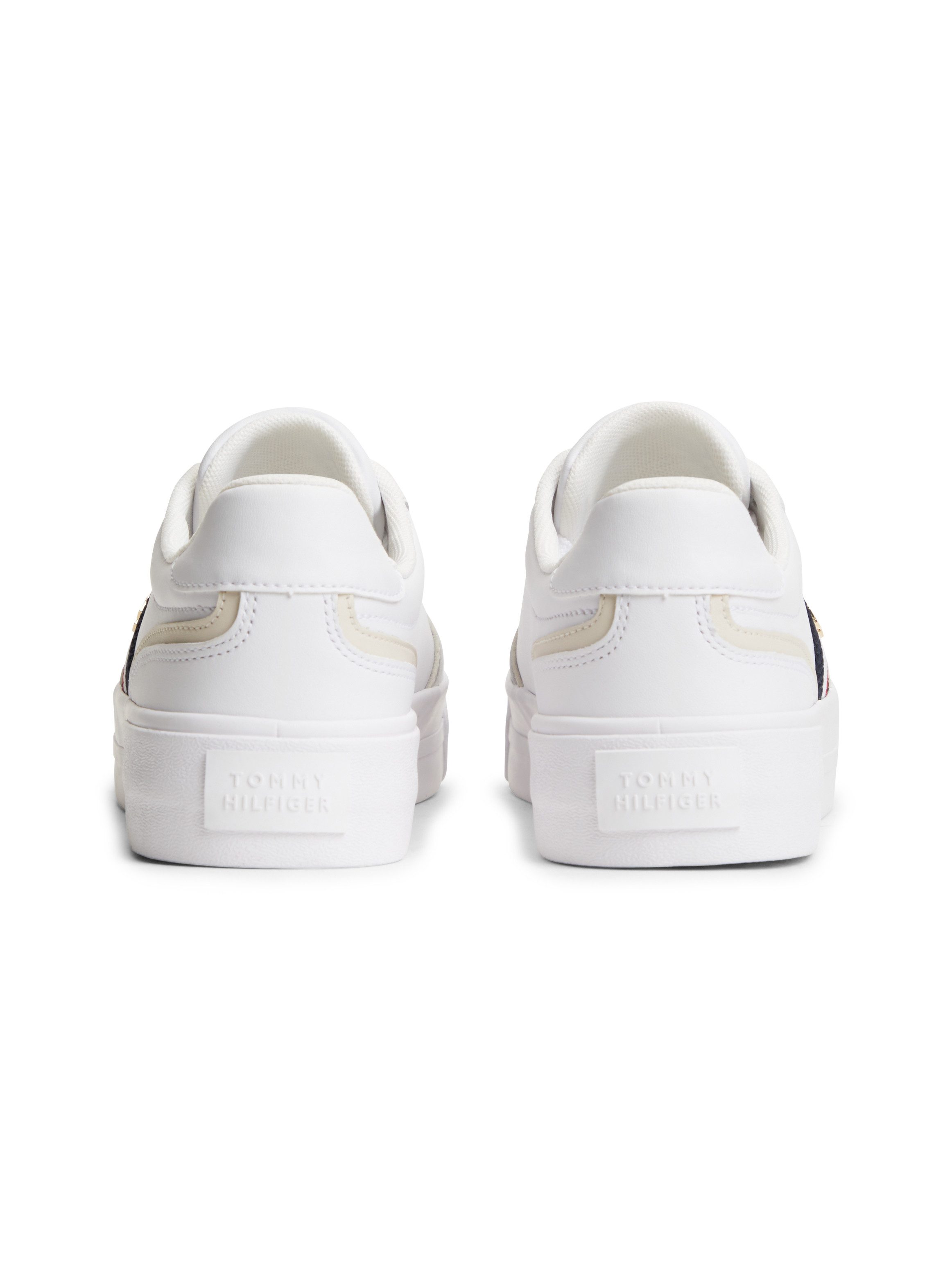 Tommy Hilfiger TH PLATFORM VULC LEATHER Plateausneaker Freizeitschuh, Halbschuh, Schnürer, seitliche Streifen in Tommy Farben