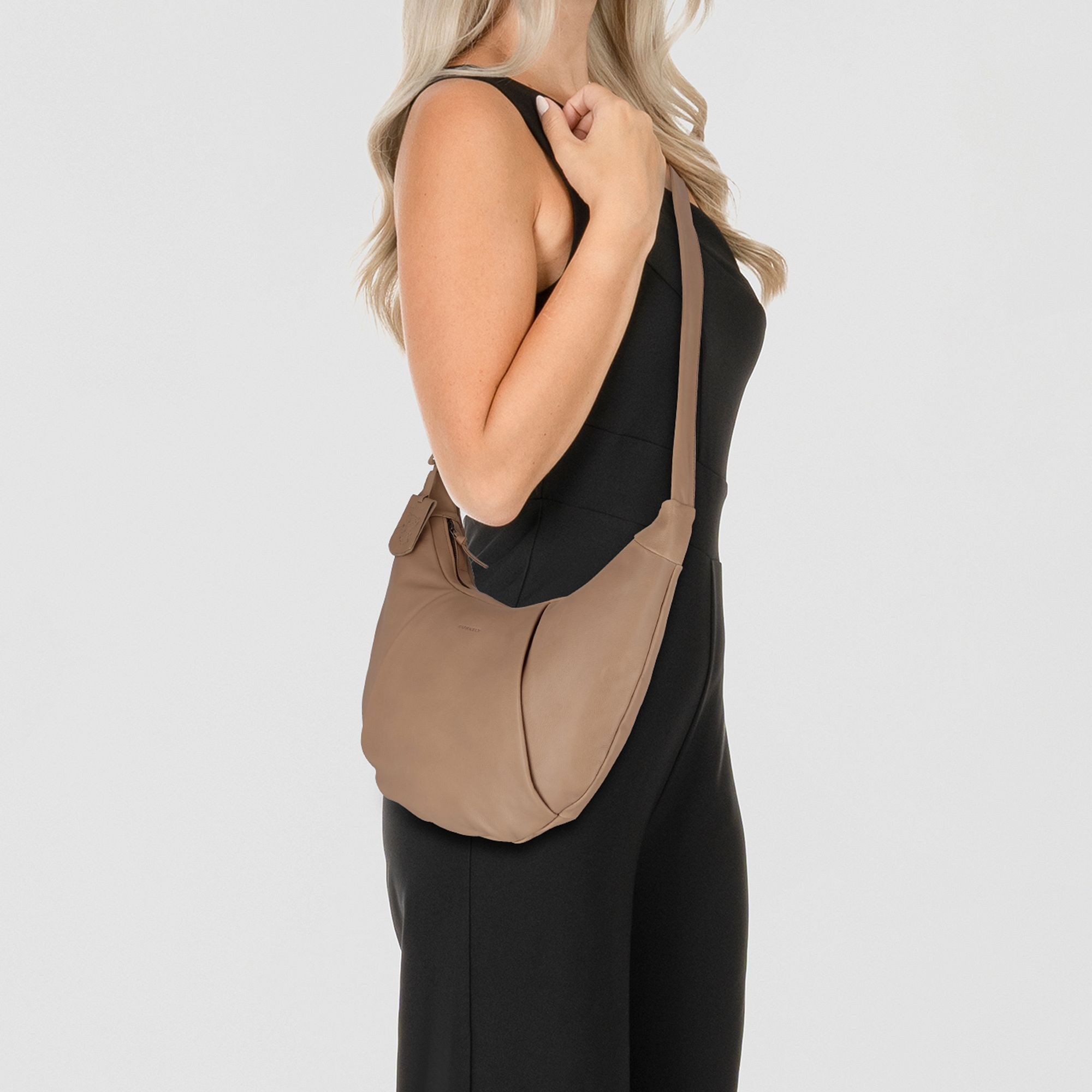 Burkely Umhängetasche Just Jolie, Leder