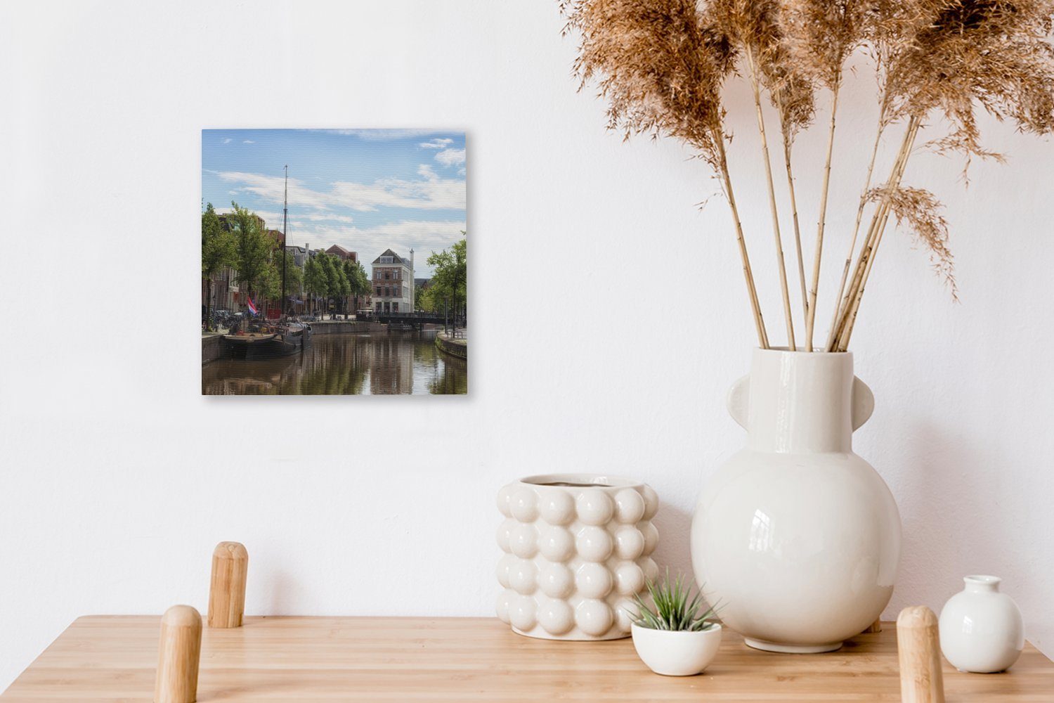 OneMillionCanvasses® Leinwandbild Groningen - Segelboot St), (1 für Wohnzimmer Bilder Grachtenhaus, Leinwand Schlafzimmer 