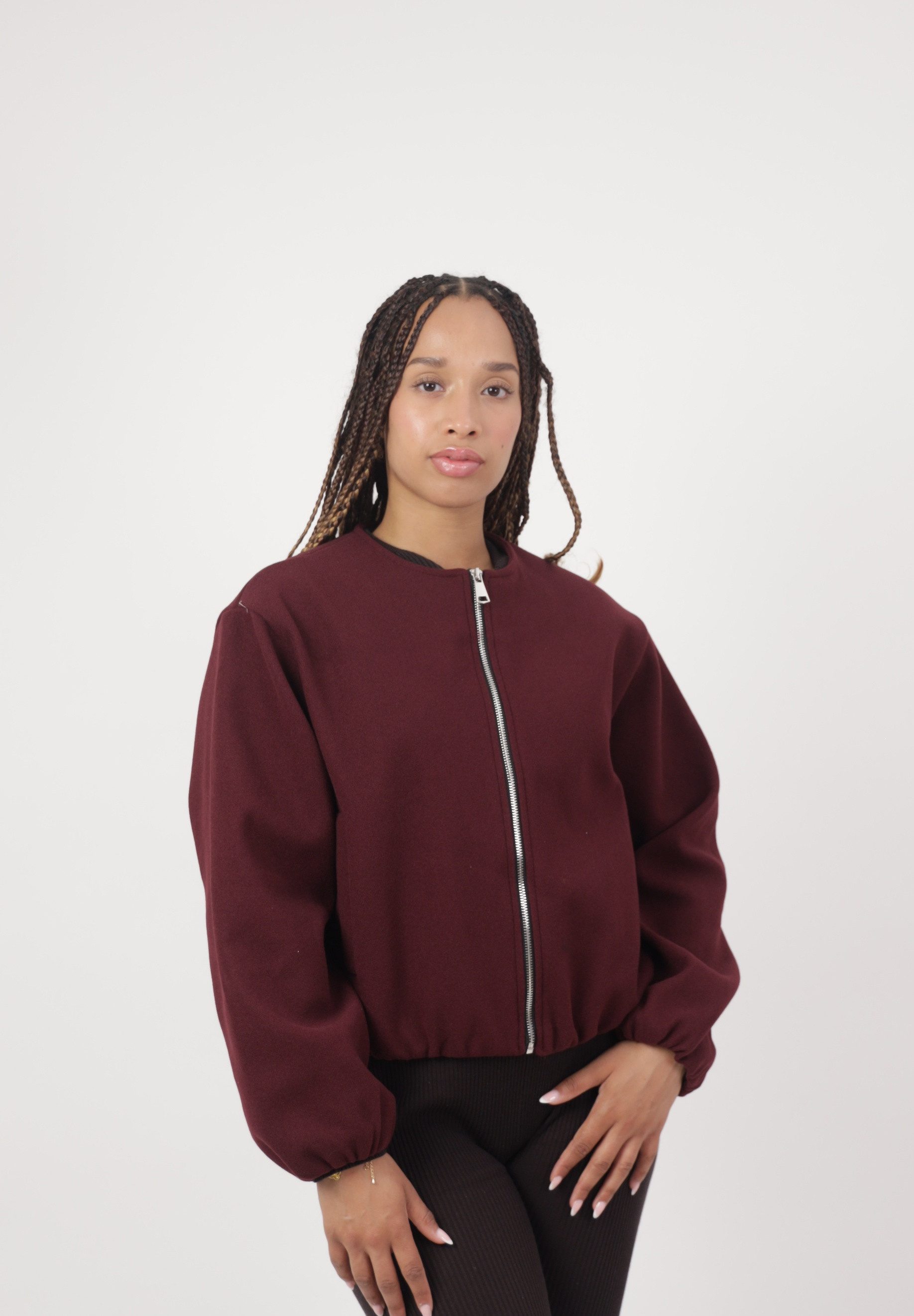 Elara Bomberjacke — Damen Bomberjacke in Wolloptik mit Reißverschluss und Bündchen in Unifarbe