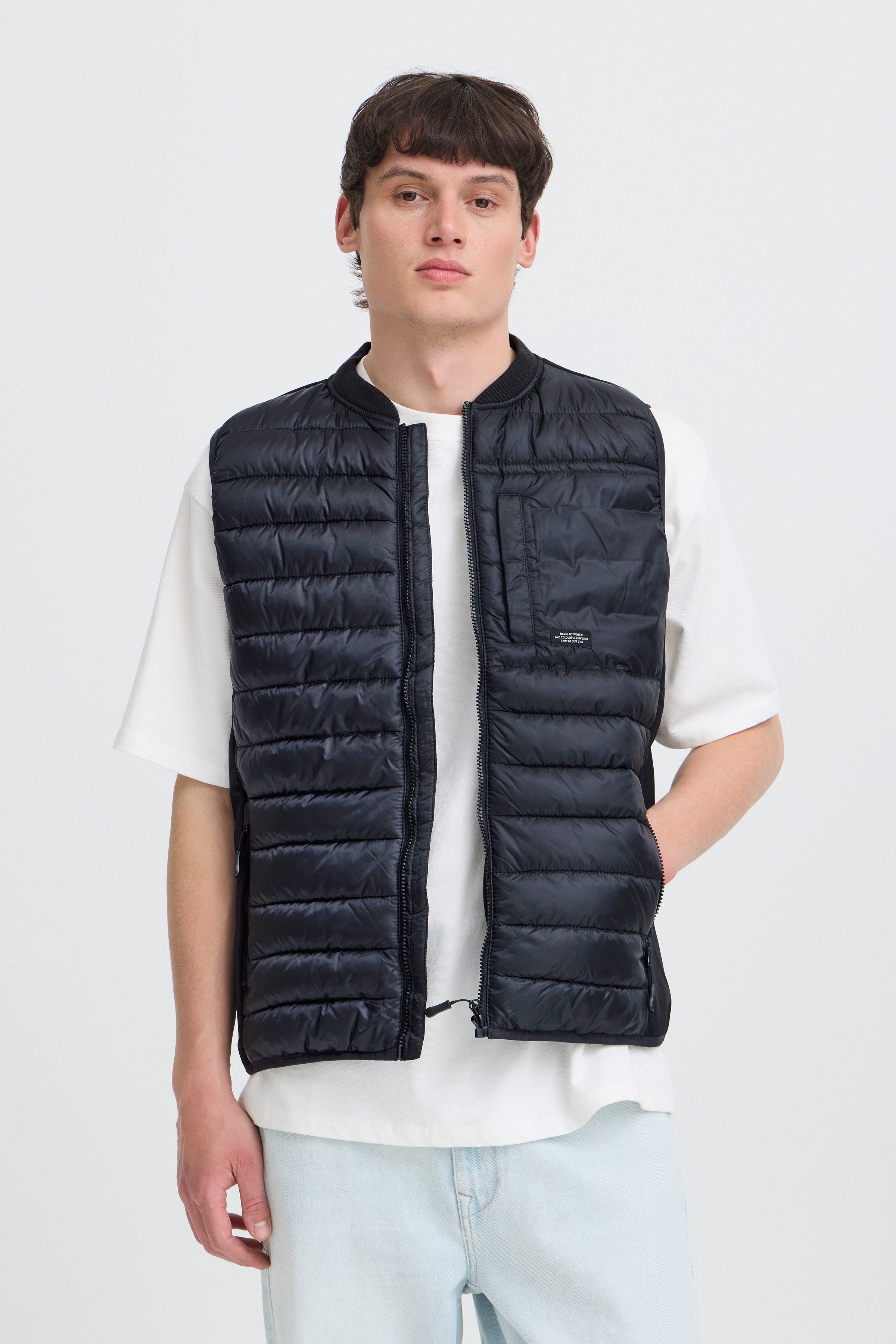 Blend Steppweste BHEVEREST VEST Kunstfaser, regular fit