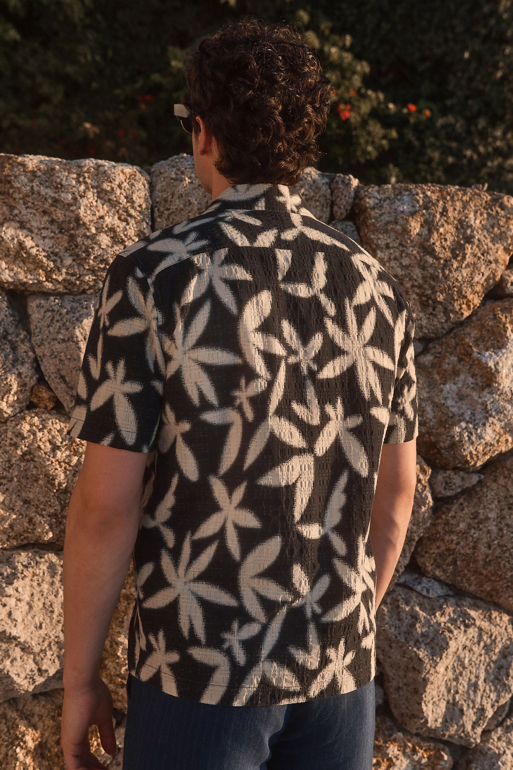 Next Kurzarmhemd Kurzärmeliges Hemd mit floralem Print (1-tlg) günstig online kaufen