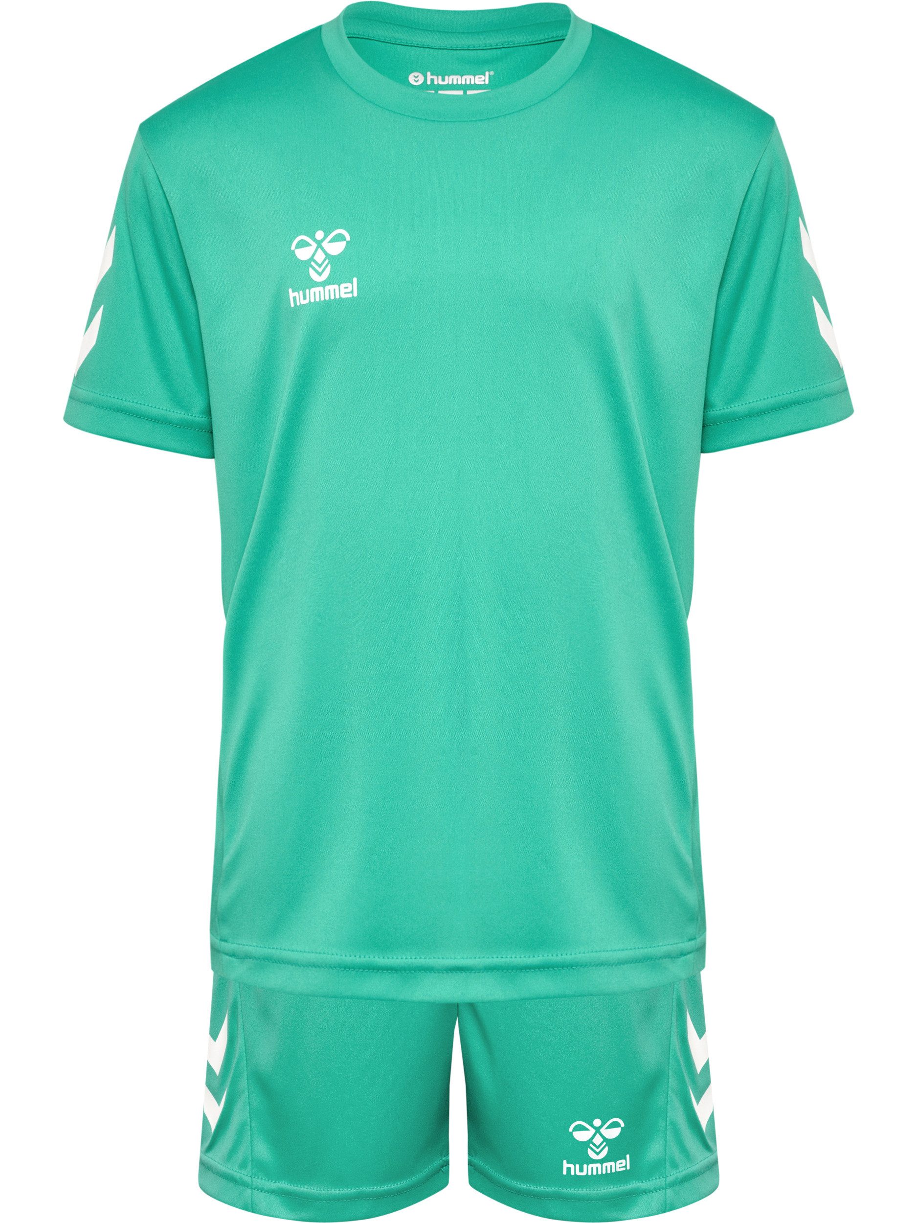 hummel T-Shirt & Shorts HMLLOGO SET KIDS (Set, 2-tlg., 2) mit elastischem Bund, aus Polyester, pflegeleicht, sportlicher Stil