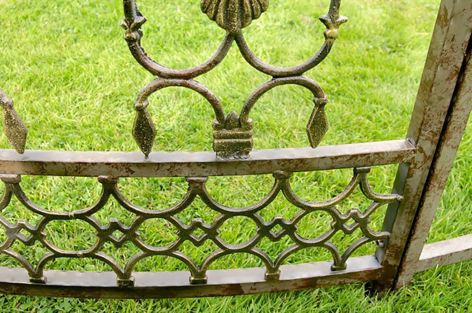 CLP Rosenbogen Romantik, Runder Luxuspavillon, Eisen, Handarbeit