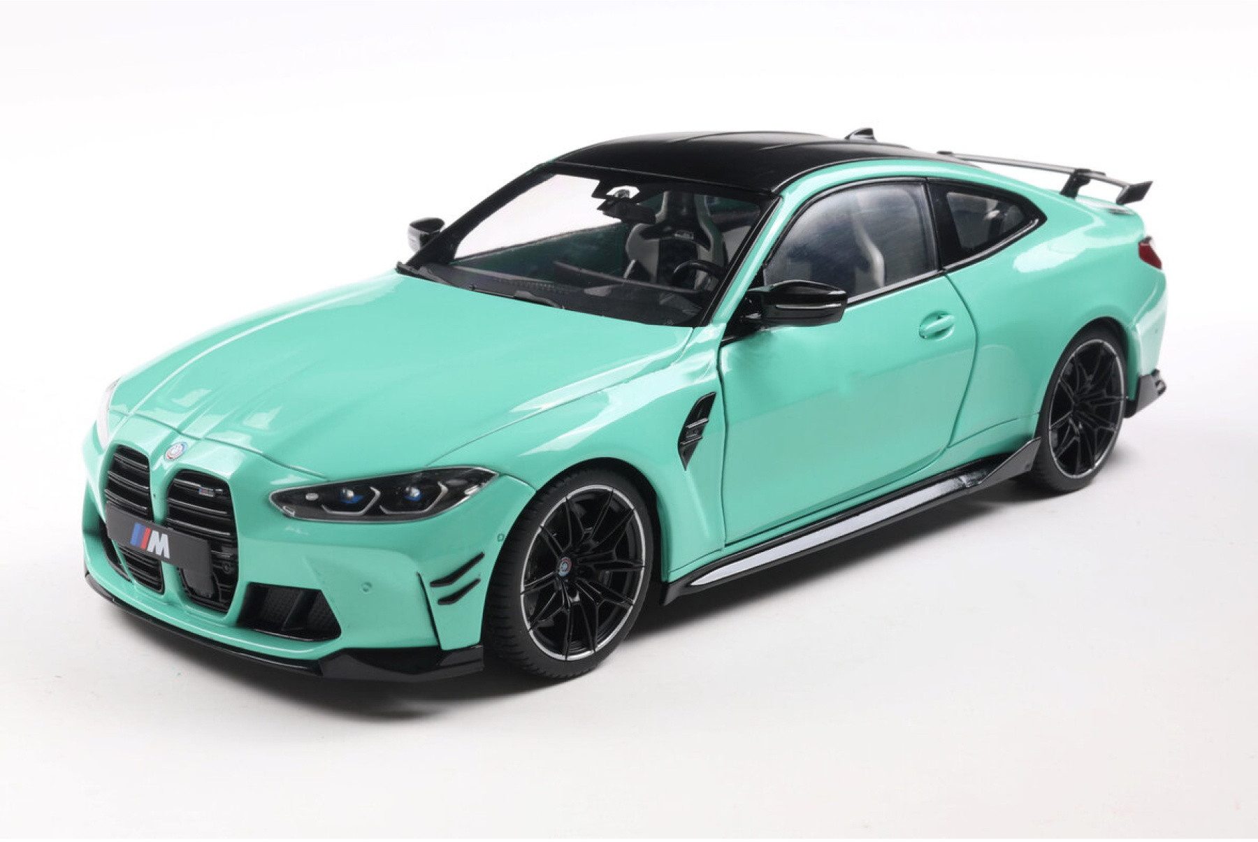 Solido Modellauto Modellauto 1:18 BMW M4 STREETFIGHTERS Performance türkis 2025 S1814501
