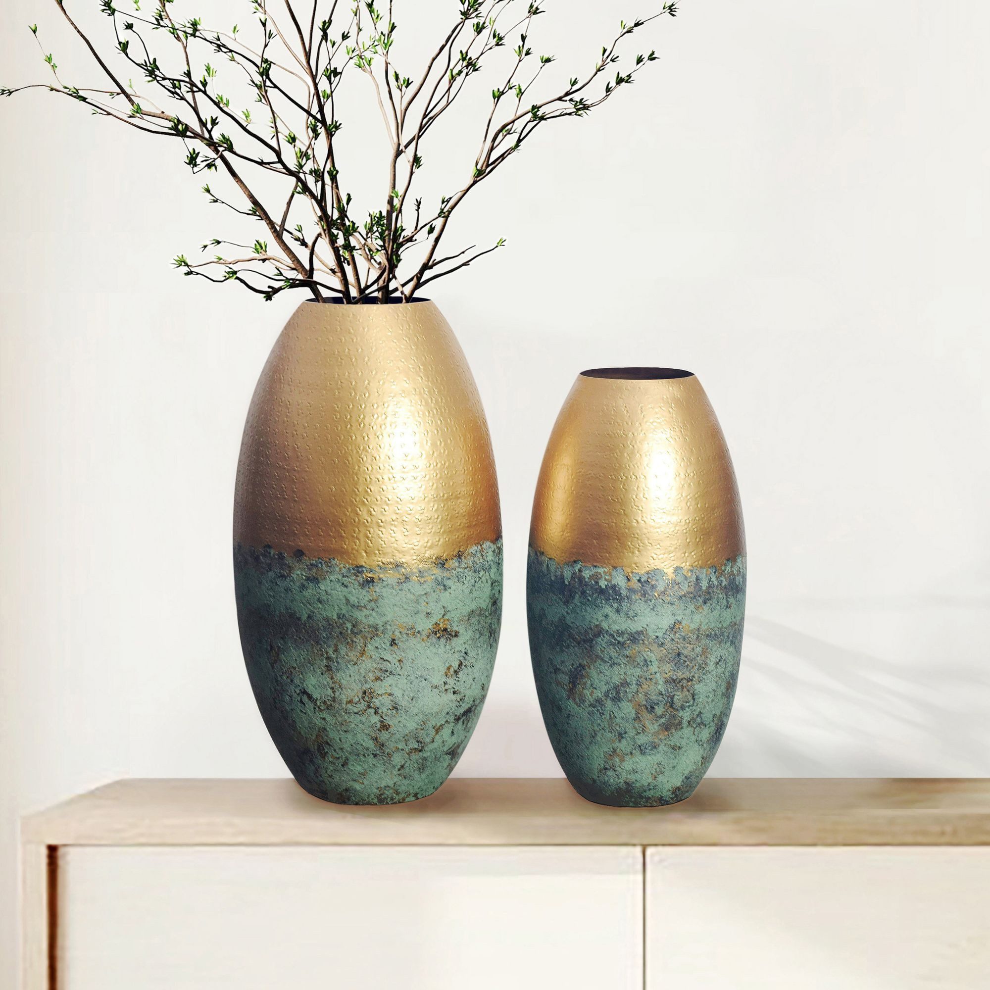 FINEBUY Tischvase FB108781 Vase 2er Set Blumenvase Aluminium Gold Patina Punziert Rund (2er Set Aluminium Gold Patina Blumenvase Modern), Dekovase Rund 2-teilig für Blumen Alu Tischvase