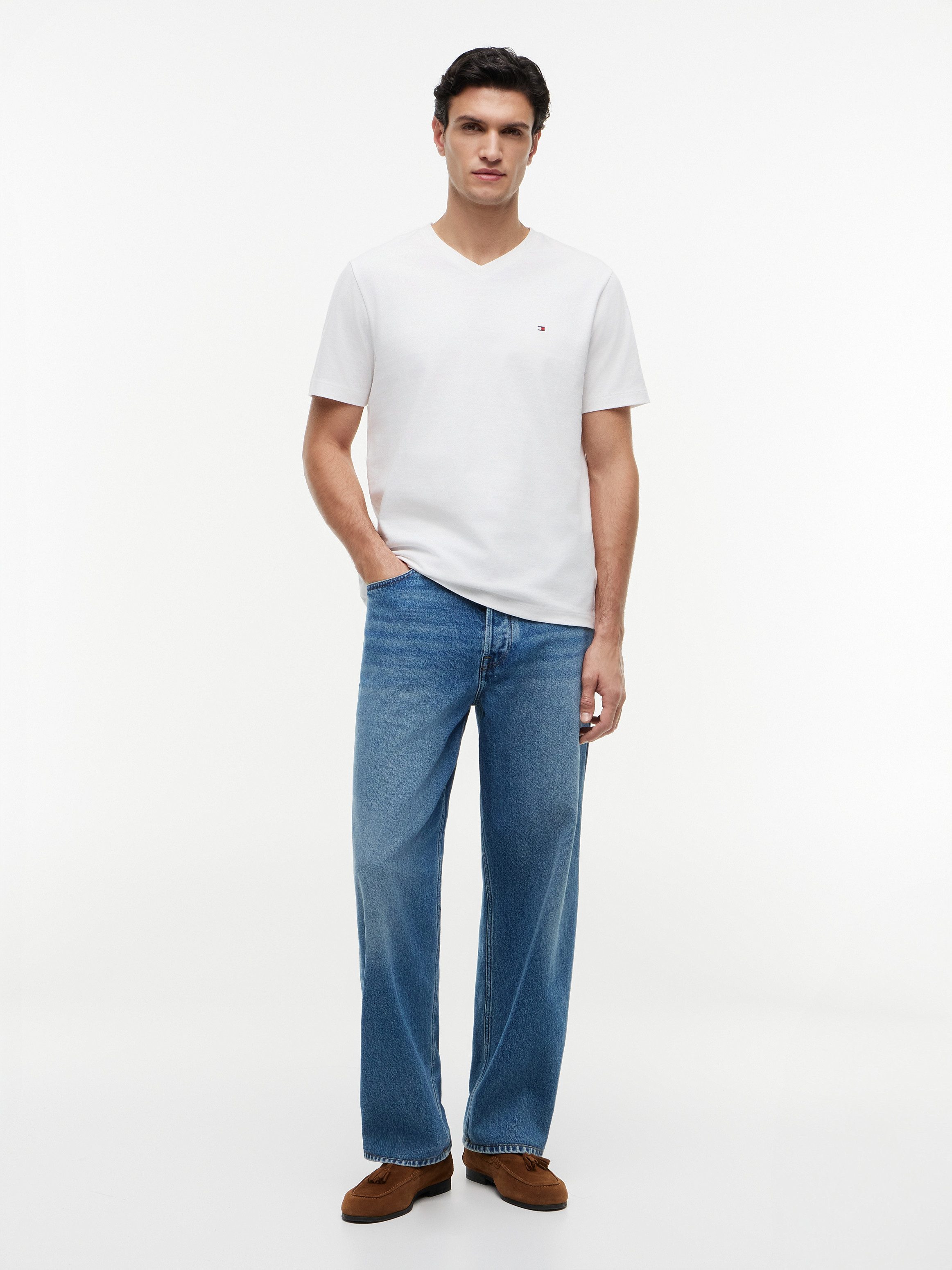 Tommy Hilfiger V-Shirt ESSENTIAL V-NECK unifarben, casual, regular fit, Baumwolle