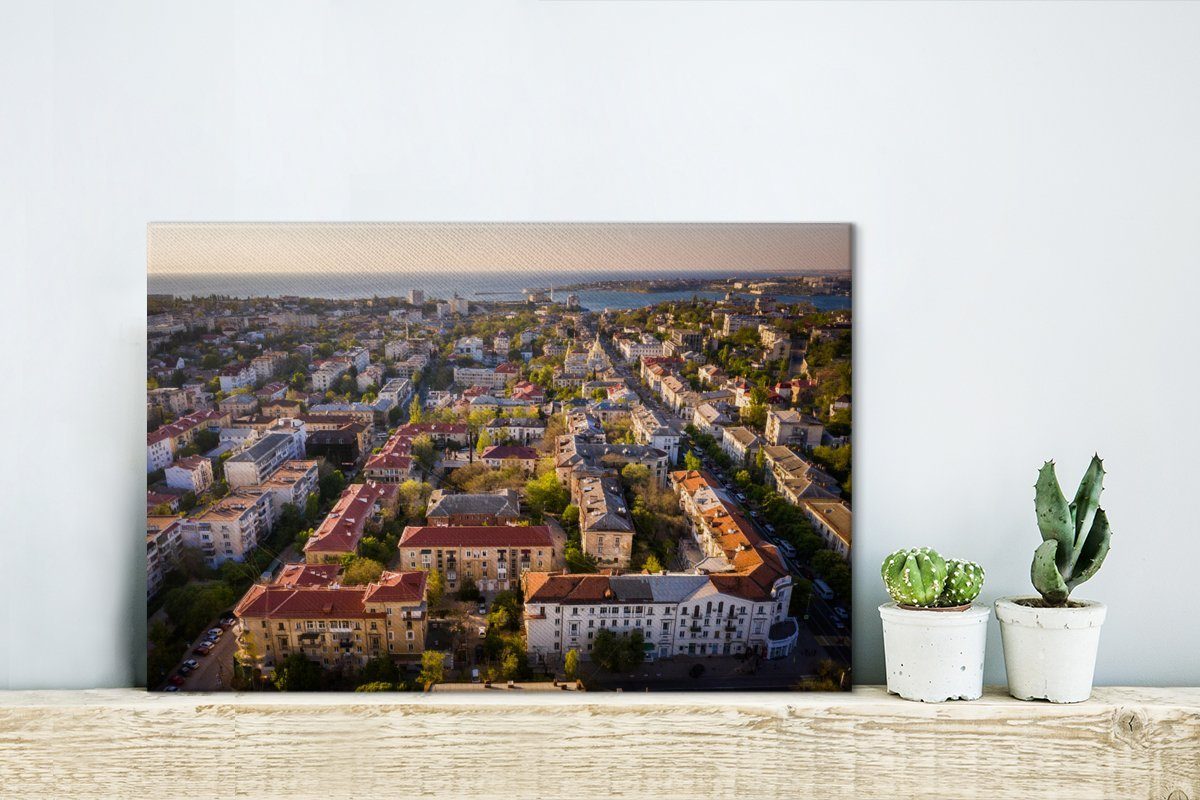 OneMillionCanvasses® Leinwandbild Blick das Wanddeko, der von Wandbild Leinwandbilder, (1 Krim, Sebastopol cm auf auf 30x20 Aufhängefertig, St), Stadtzentrum