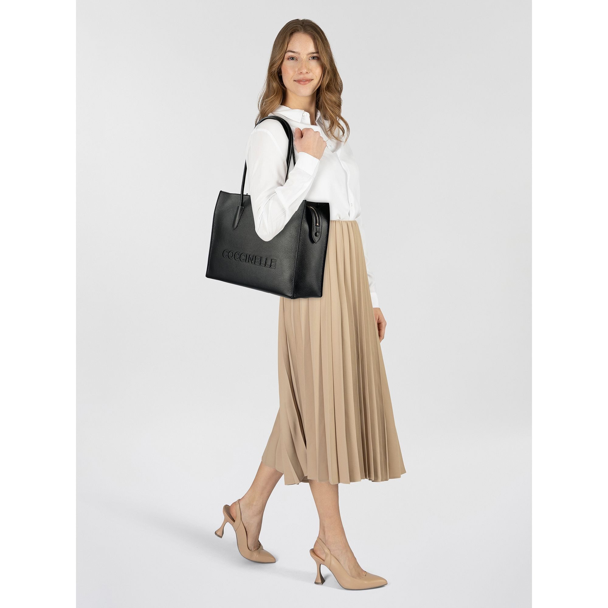 COCCINELLE Shopper Myrtha, Leder