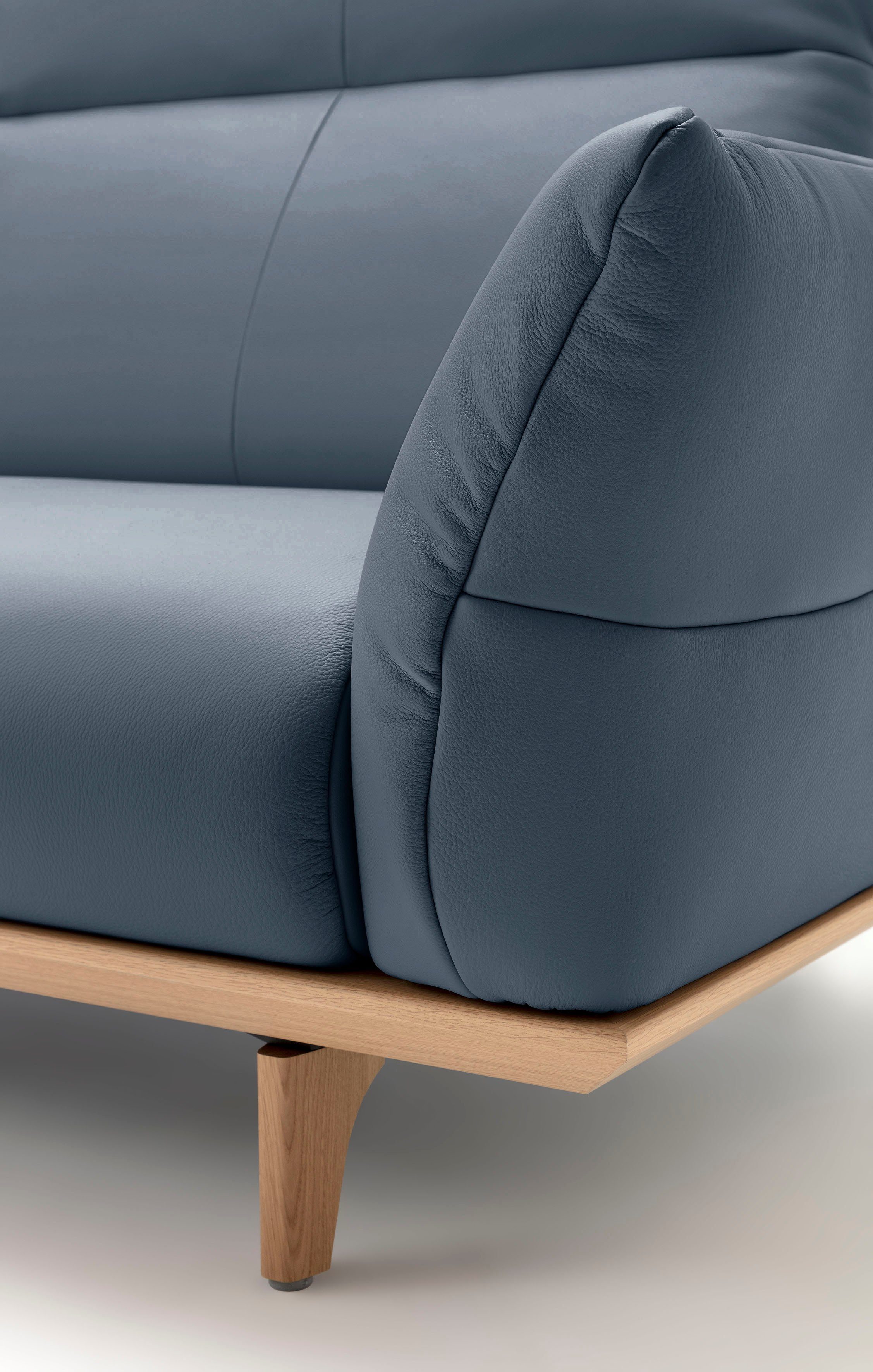 hülsta sofa Eiche 228 in hs.460, cm 3,5-Sitzer Sockel Eiche, natur, Breite Füße