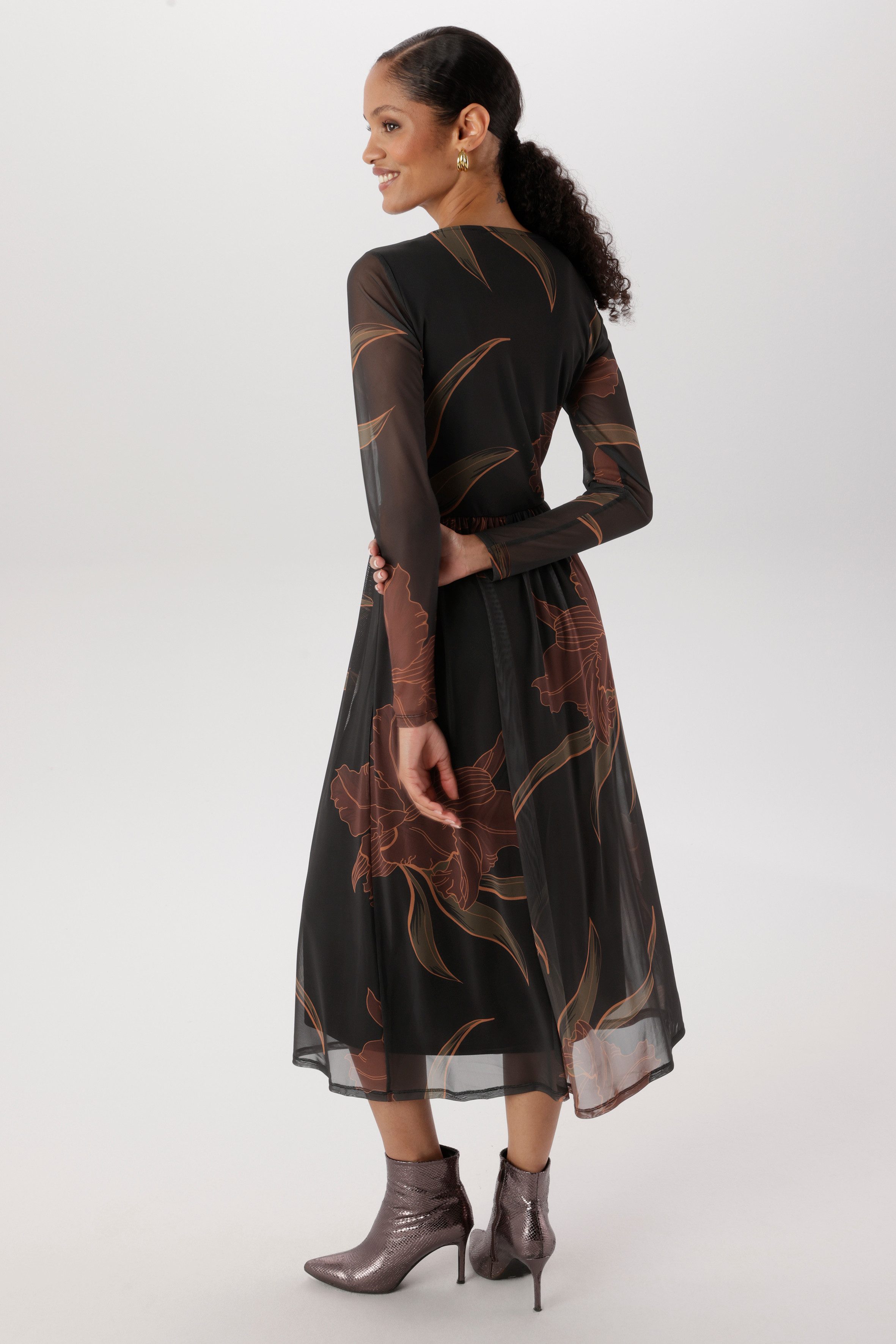 Aniston SELECTED Midikleid in Mesh-Qualität und Gummizug in der Taille - NEUE KOLLEKTION