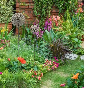 PassionMade Gartenstecker Rankstab Allium Pusteblume Stecker Dekostab Dekostecker Gartendeko 207 aus metall, Outdoor geeignet, Handarbeit