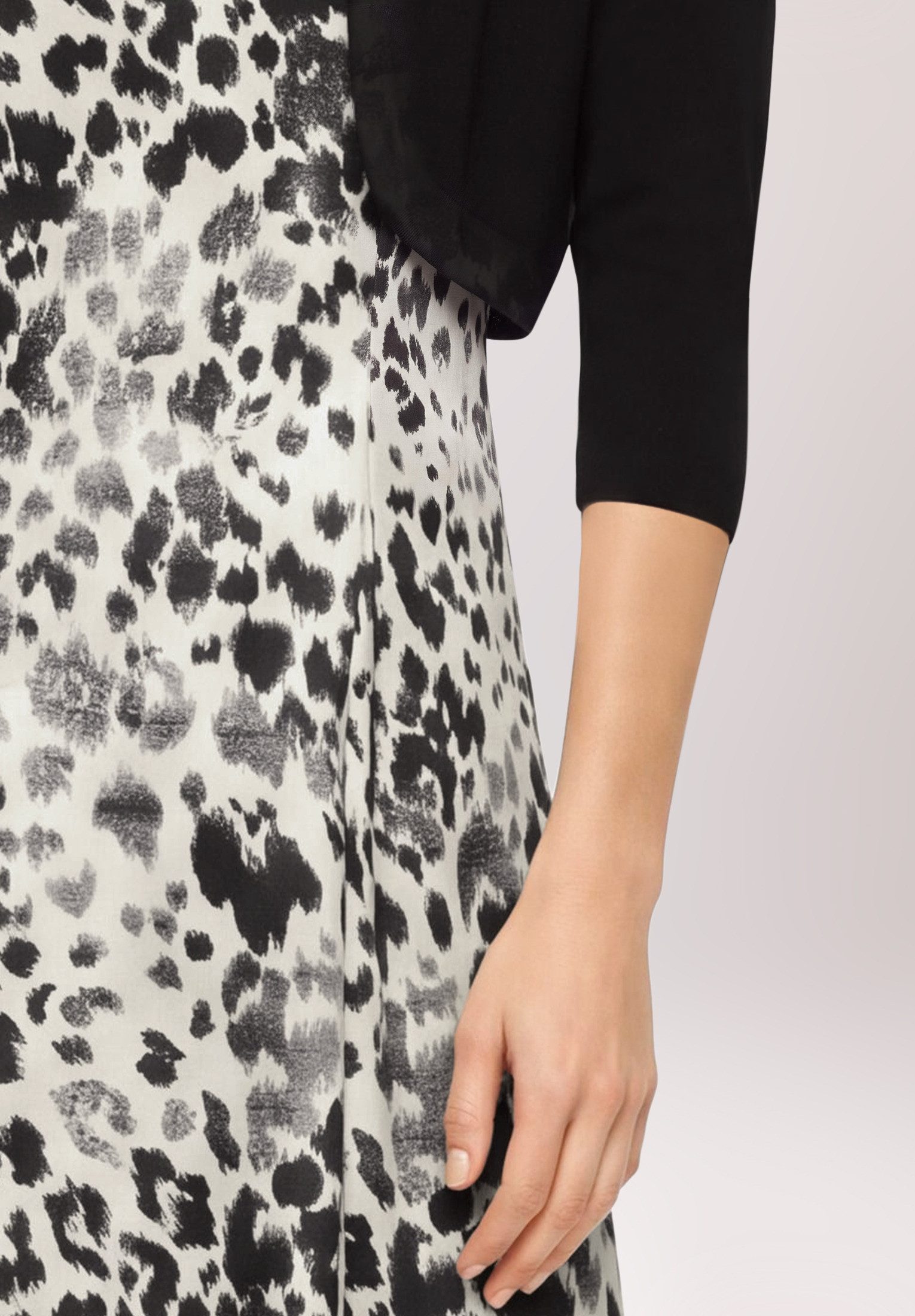 Vera Mont Bolerojacke Damen figurbetont – Bild 5 von 5