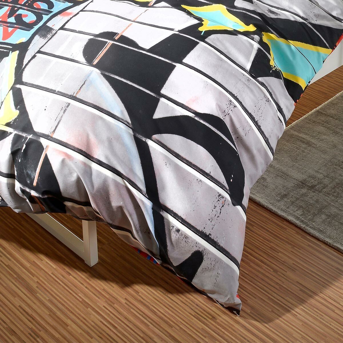 BETTWARENSHOP Bettwäsche Graffiti, Renforce, 2 teilig, mega coole bunte Jugendzimmer Bettwäsche