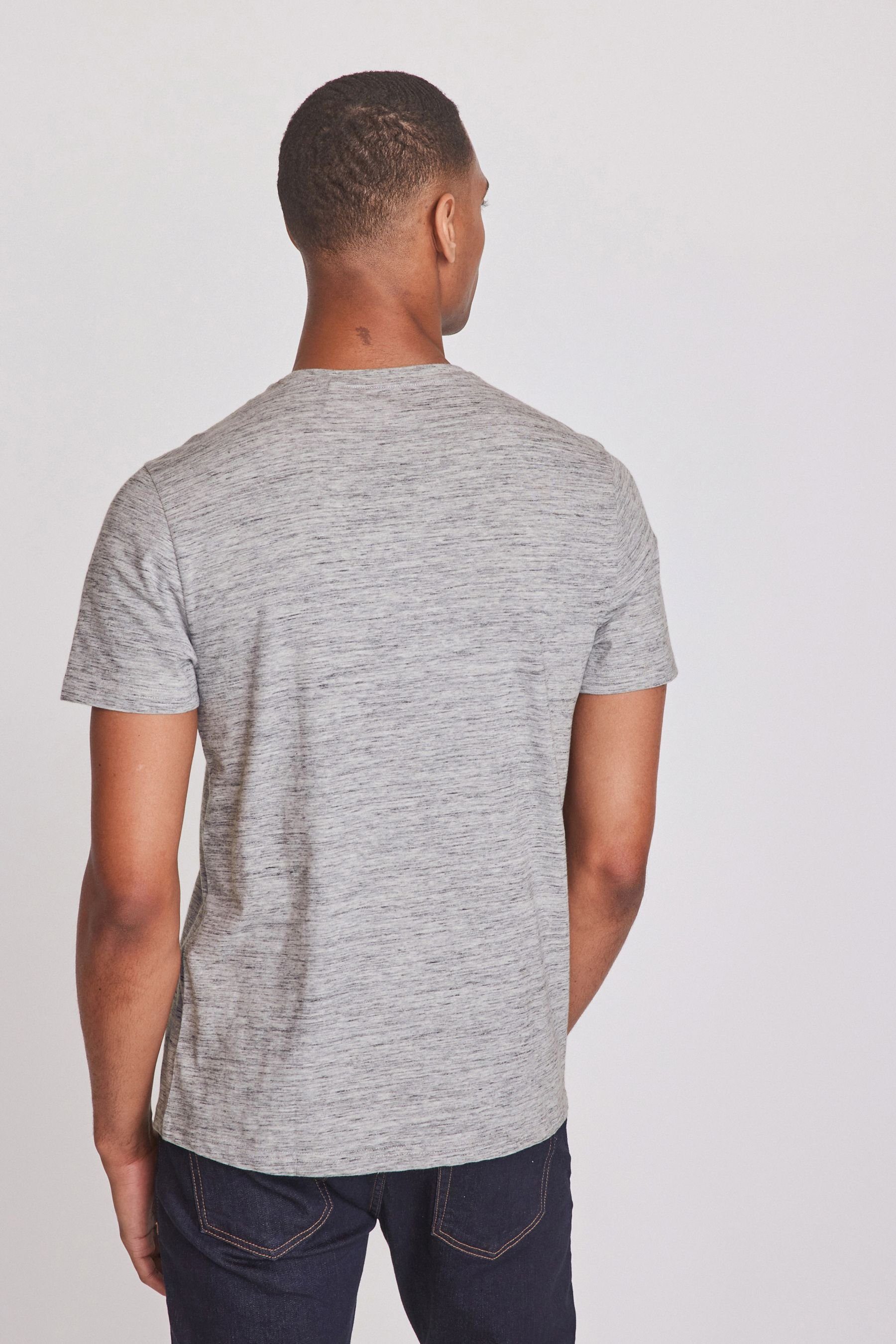Next T-Shirt T-Shirt im Hirschmotiv mit Grey (1-tlg) Regular-Fit