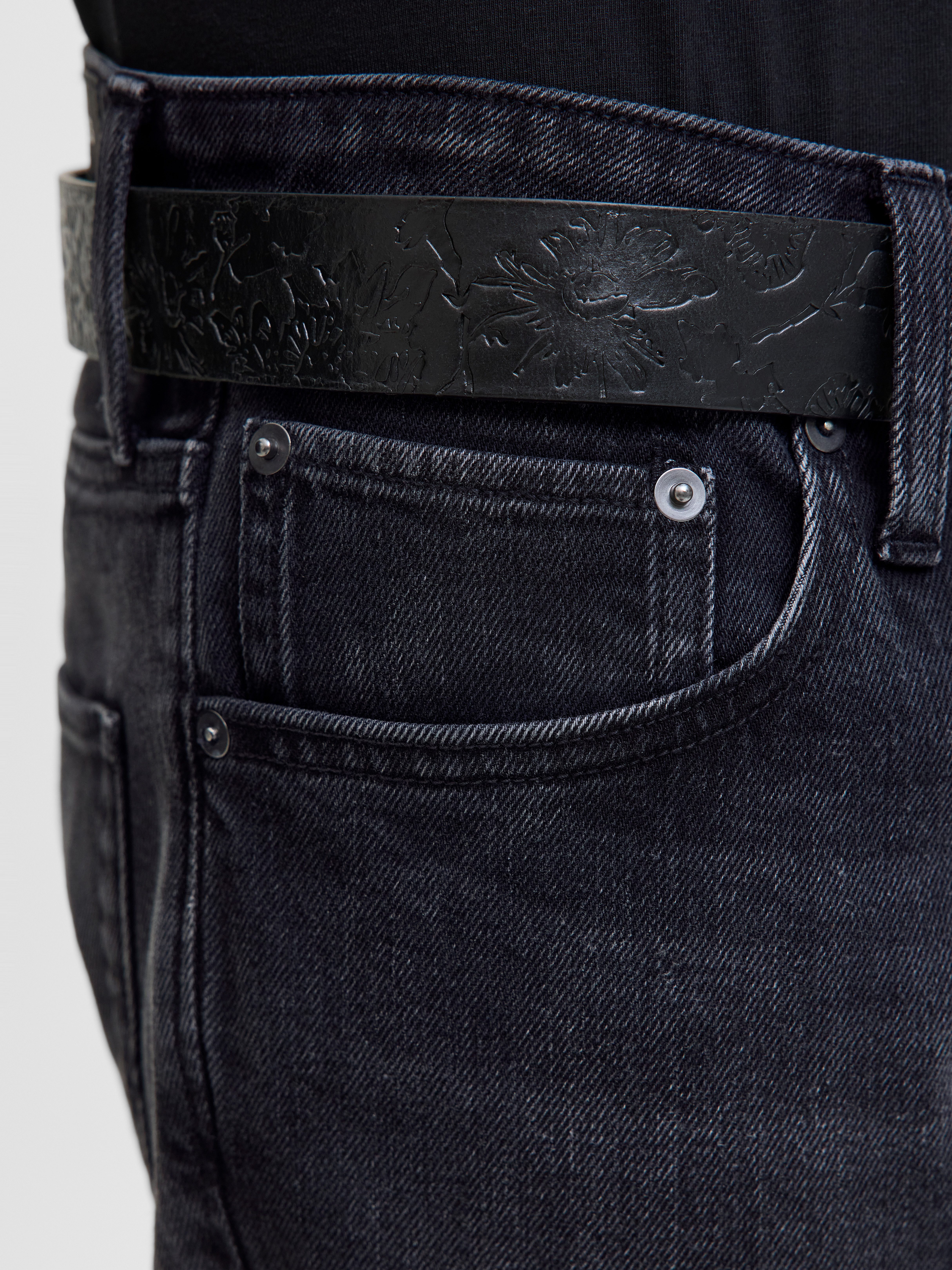 Jack & Jones Regular-fit-Jeans JJICLARK im Used-Look, Stretchkomfort und niedrige Leibhöhe Baumwollmischung, regular fit
