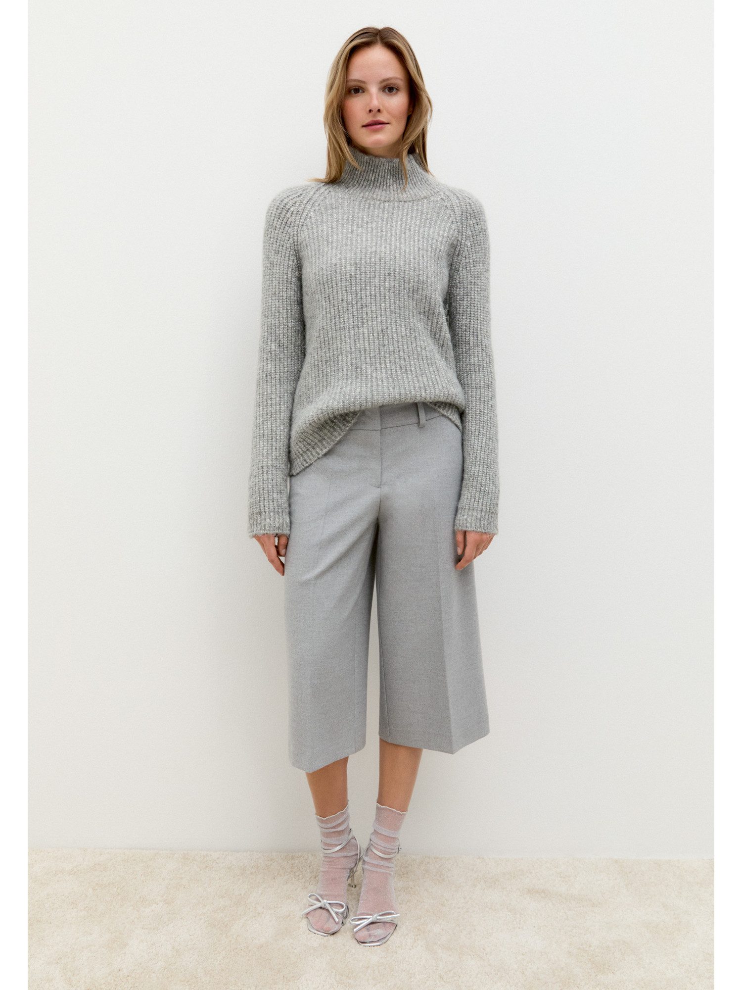 MORE&MORE Rundhalspullover schimmernder Rippstrickpullover günstig online kaufen