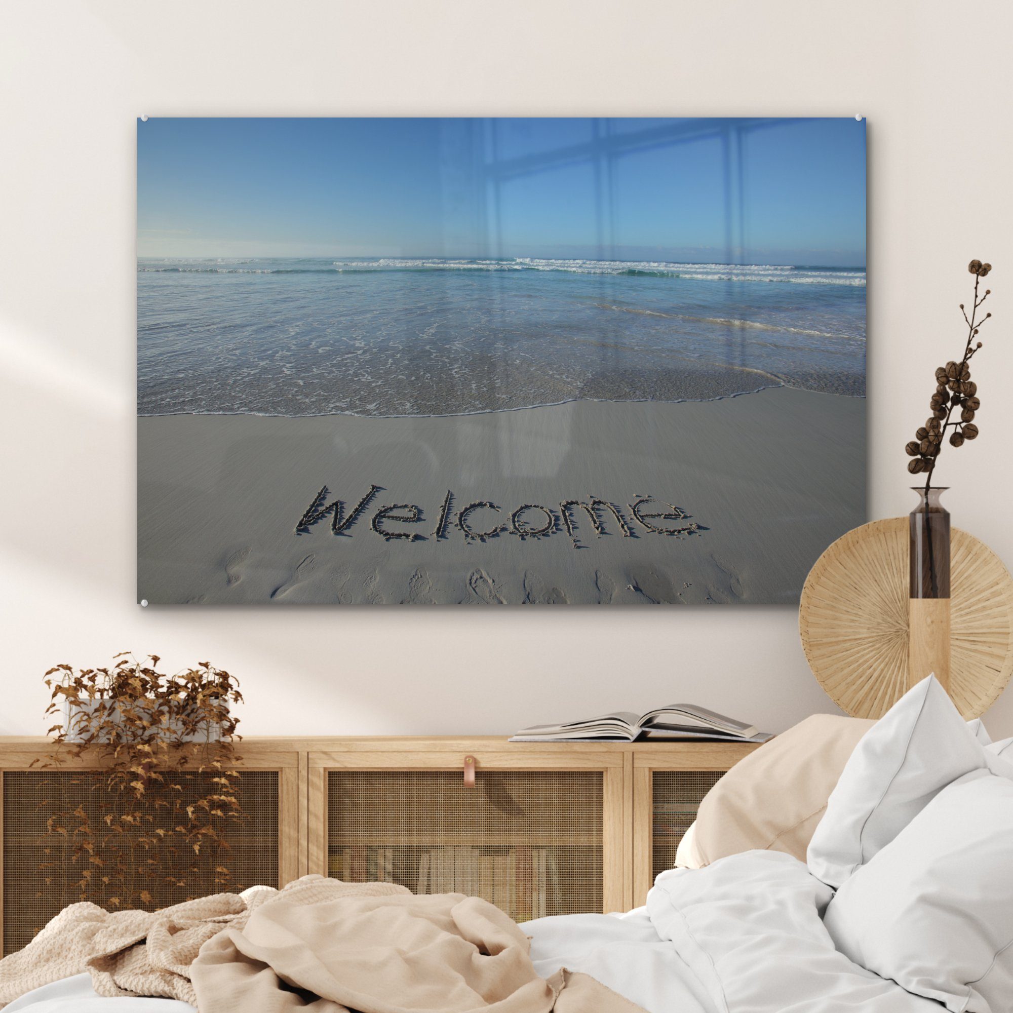 (1 Wohnzimmer & Wort, einem geschrieben Acrylglasbild Acrylglasbilder Ein MuchoWow Strand., St), Schlafzimmer an abgelegenen