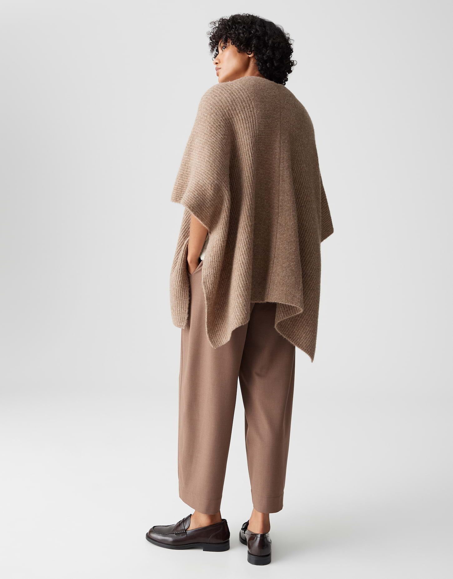 OPUS Cape ABLANKI mit Wolle ABLANKI Rippstrickcape mit Wolle one size, weicher Griff