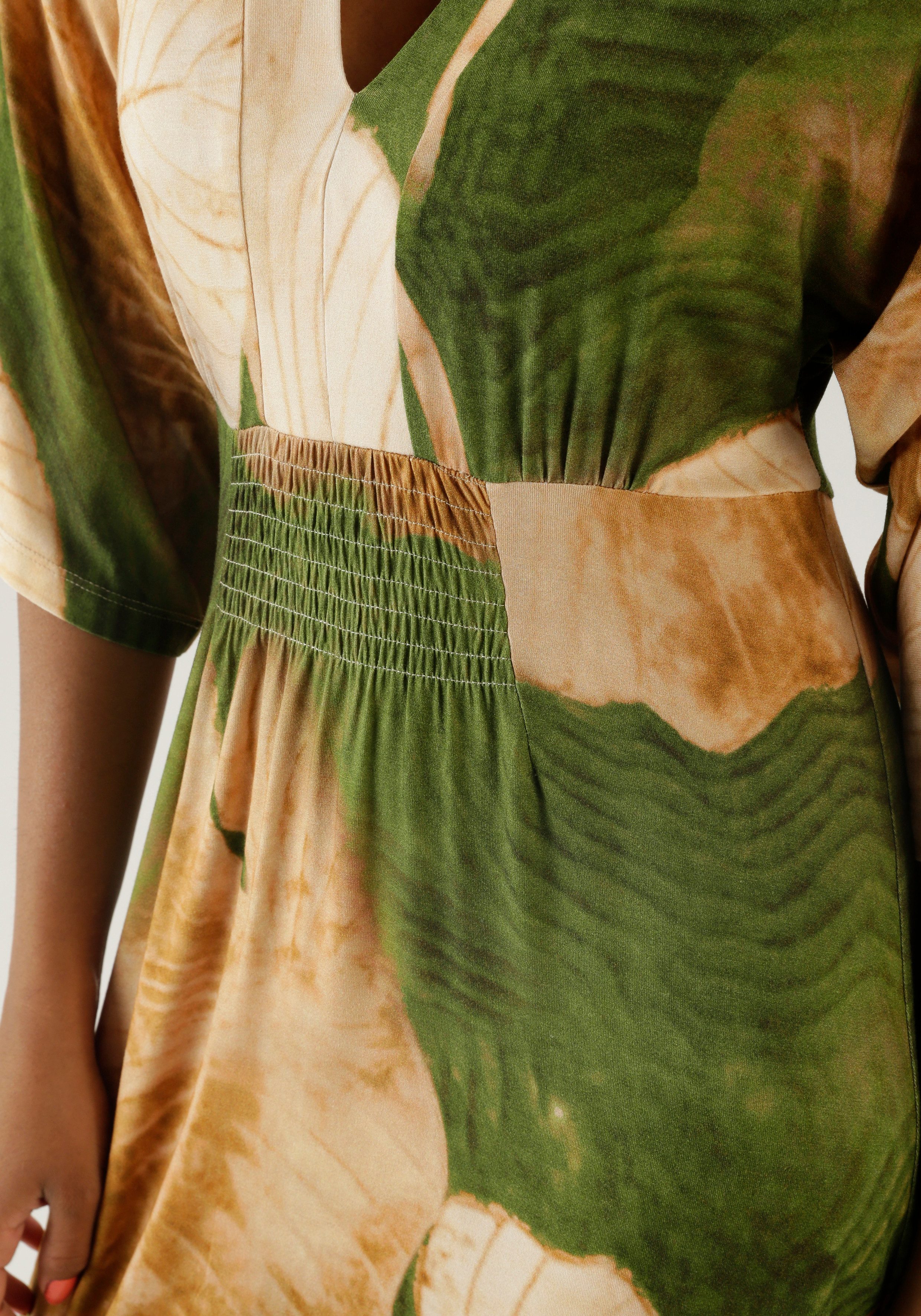 Aniston SELECTED Maxikleid mit weiten, 3/4-langen Ärmeln