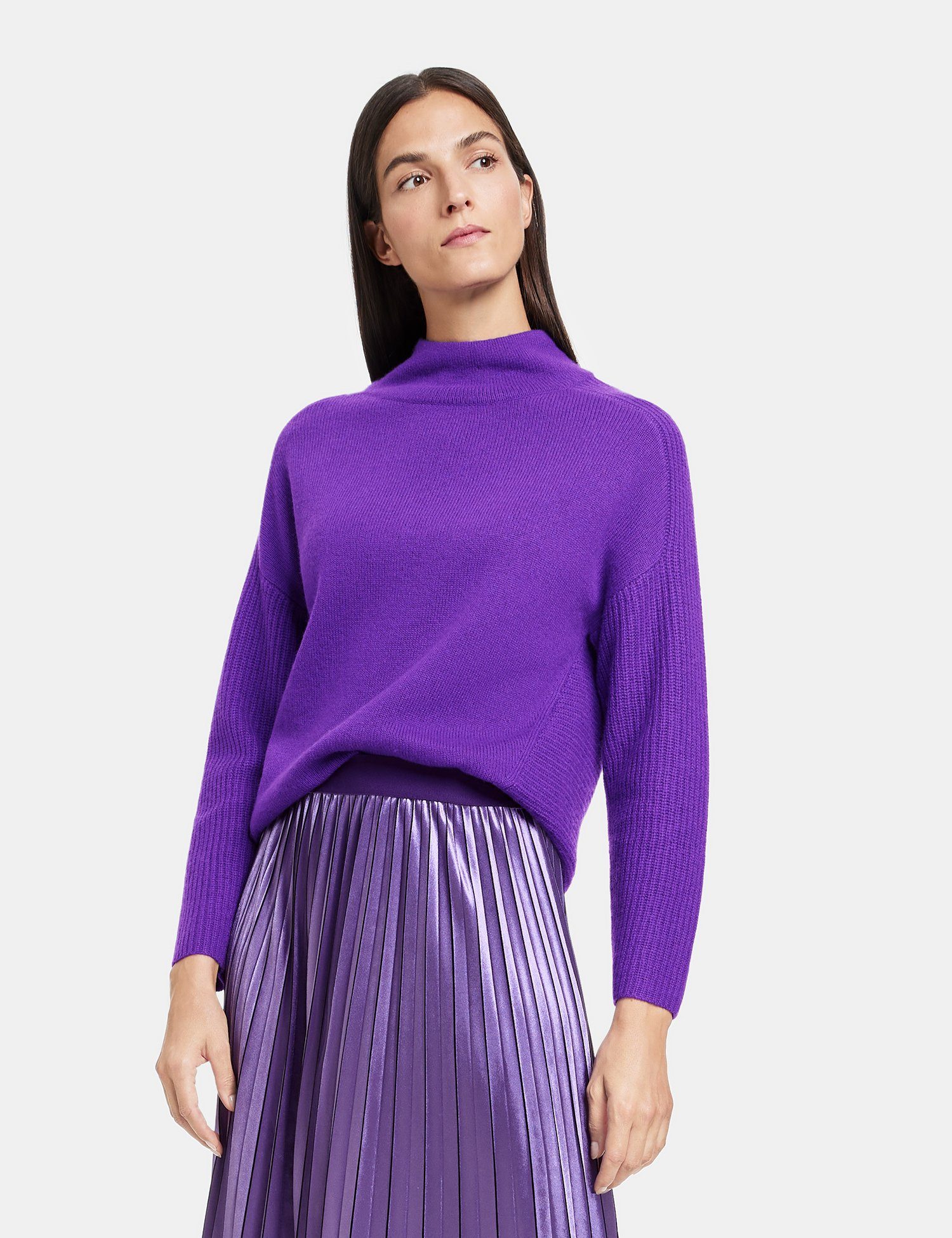 GERRY WEBER Rundhalspullover Pullover aus Strick-Mix und Kaschmiranteil Violet