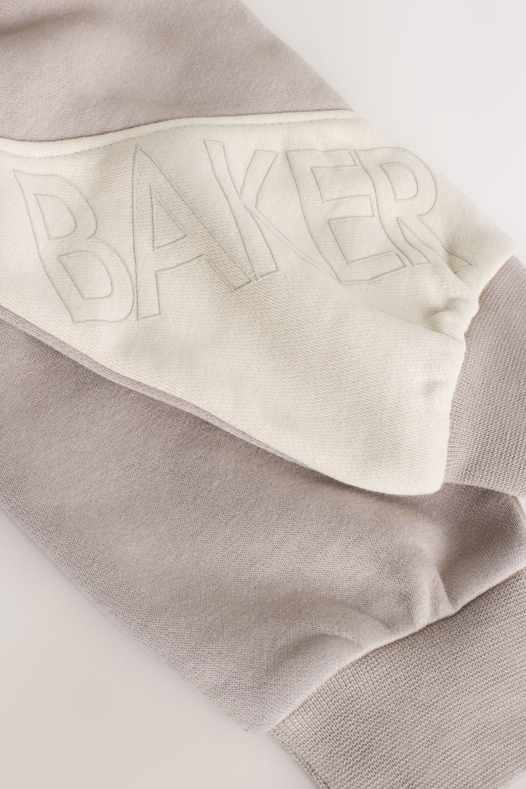 Baker by Ted Baker Sweatanzug Baker by Ted Baker Jogginganzug in Blockfarben (2-tlg)