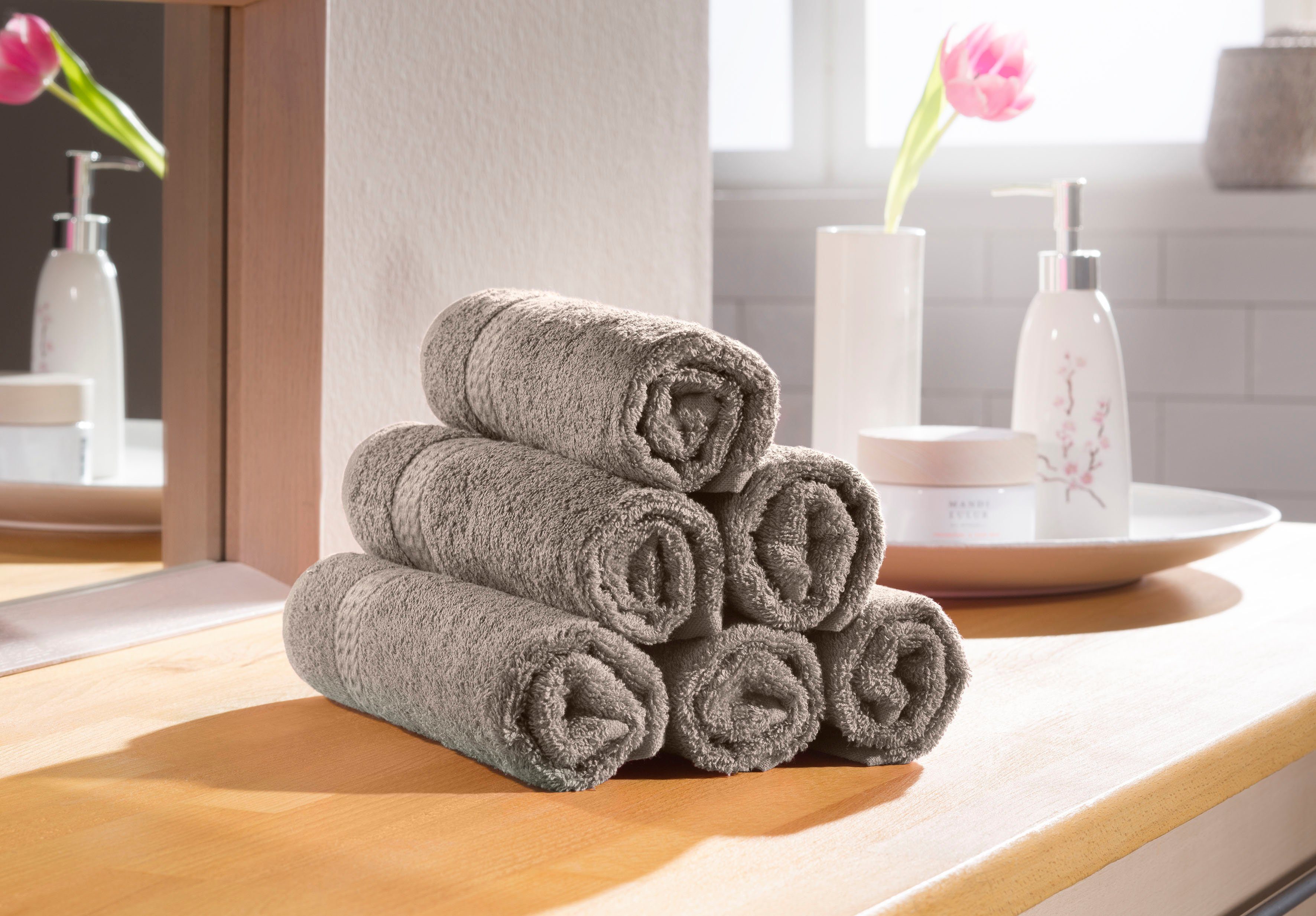 OTTO home Gästehandtücher Juna, als Set und Serie erhältlich, 6 Gästetücher, 30x50cm, Walkfrottee (6-St), 100% Baumwolle, mit Bordüre, Uni-Farben, weich – Bild 2 von 5