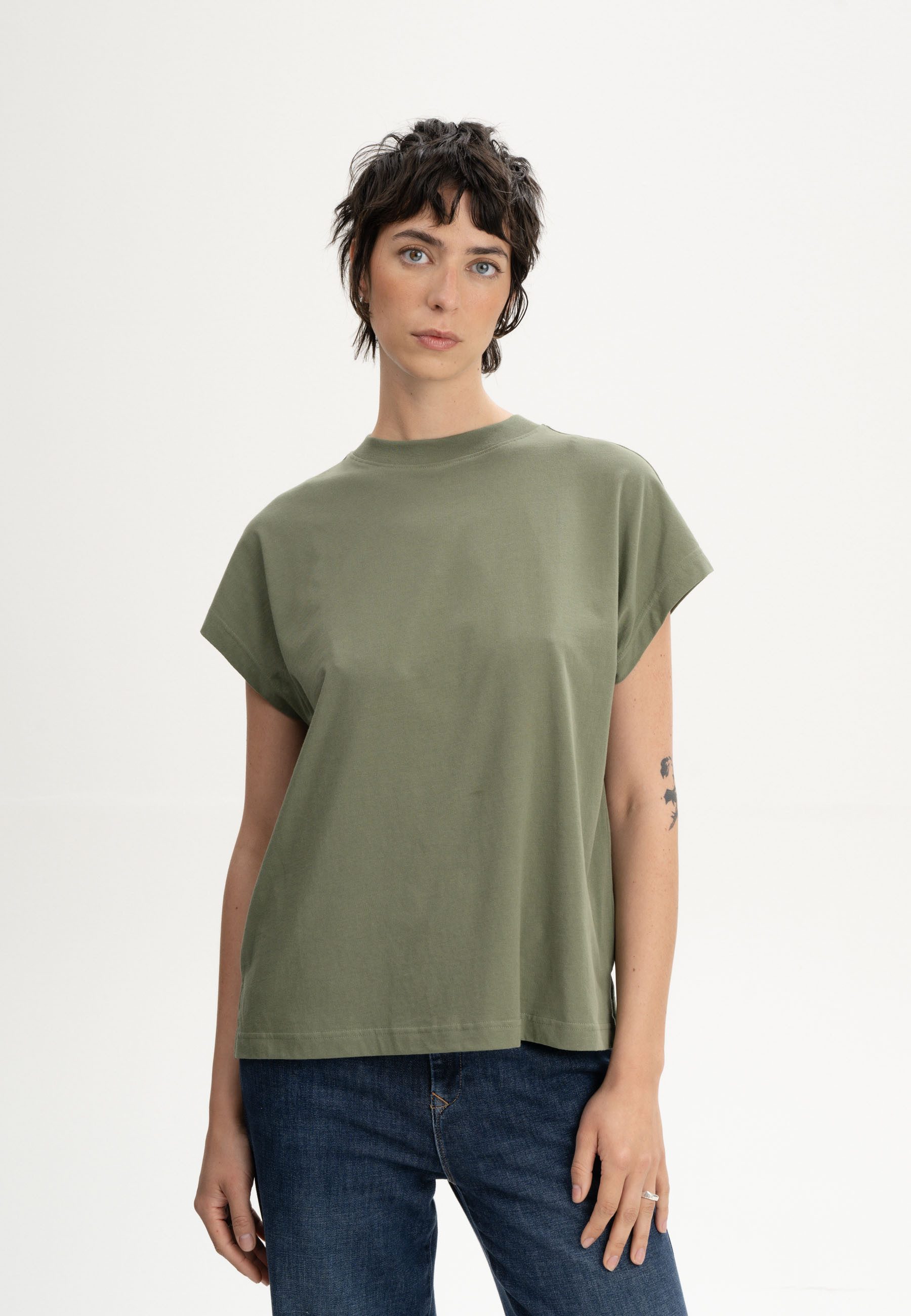 MELA Kurzarmshirt T-Shirt MADHU Fein gerippter günstig online kaufen
