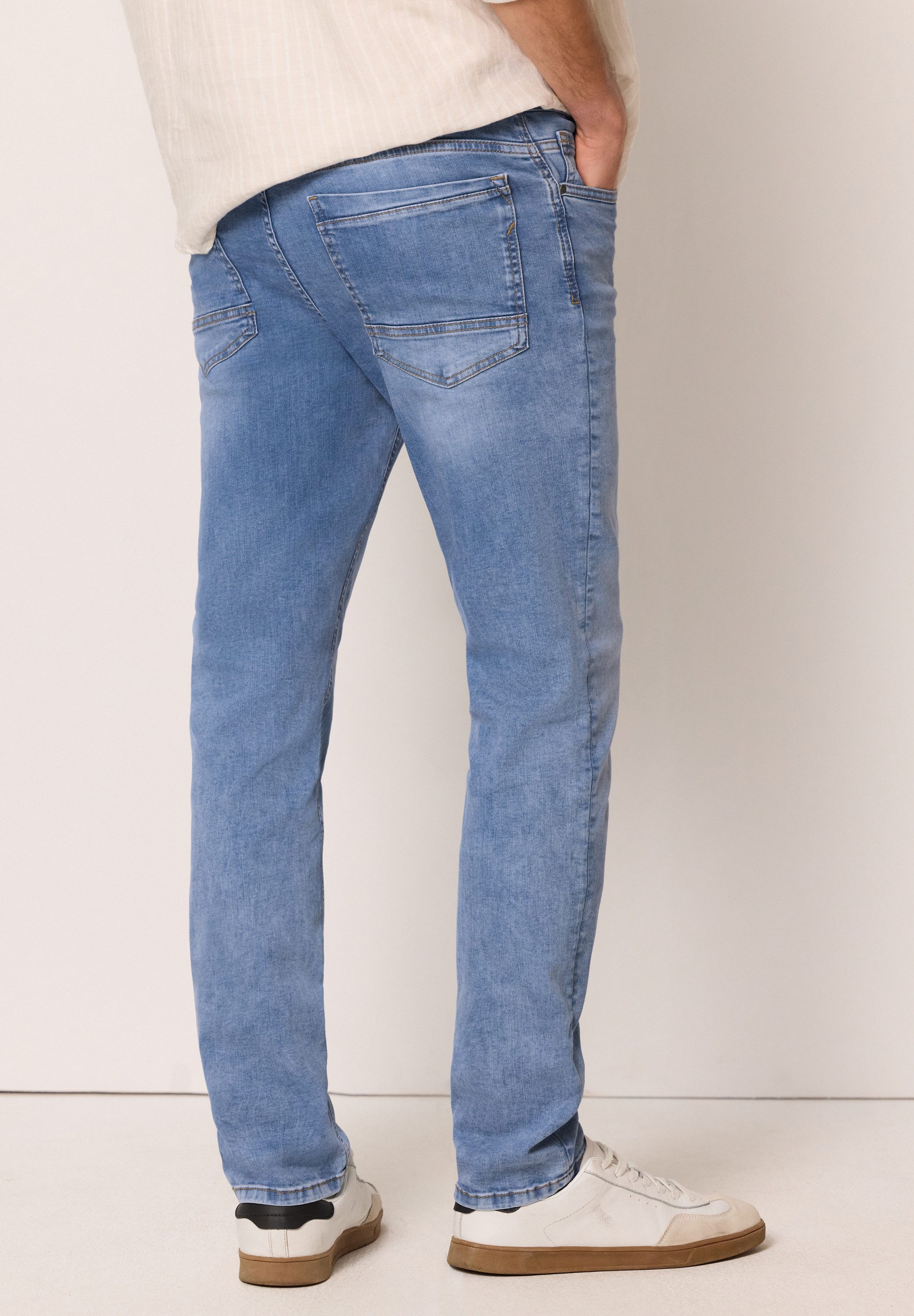Slim-fit-Jeans