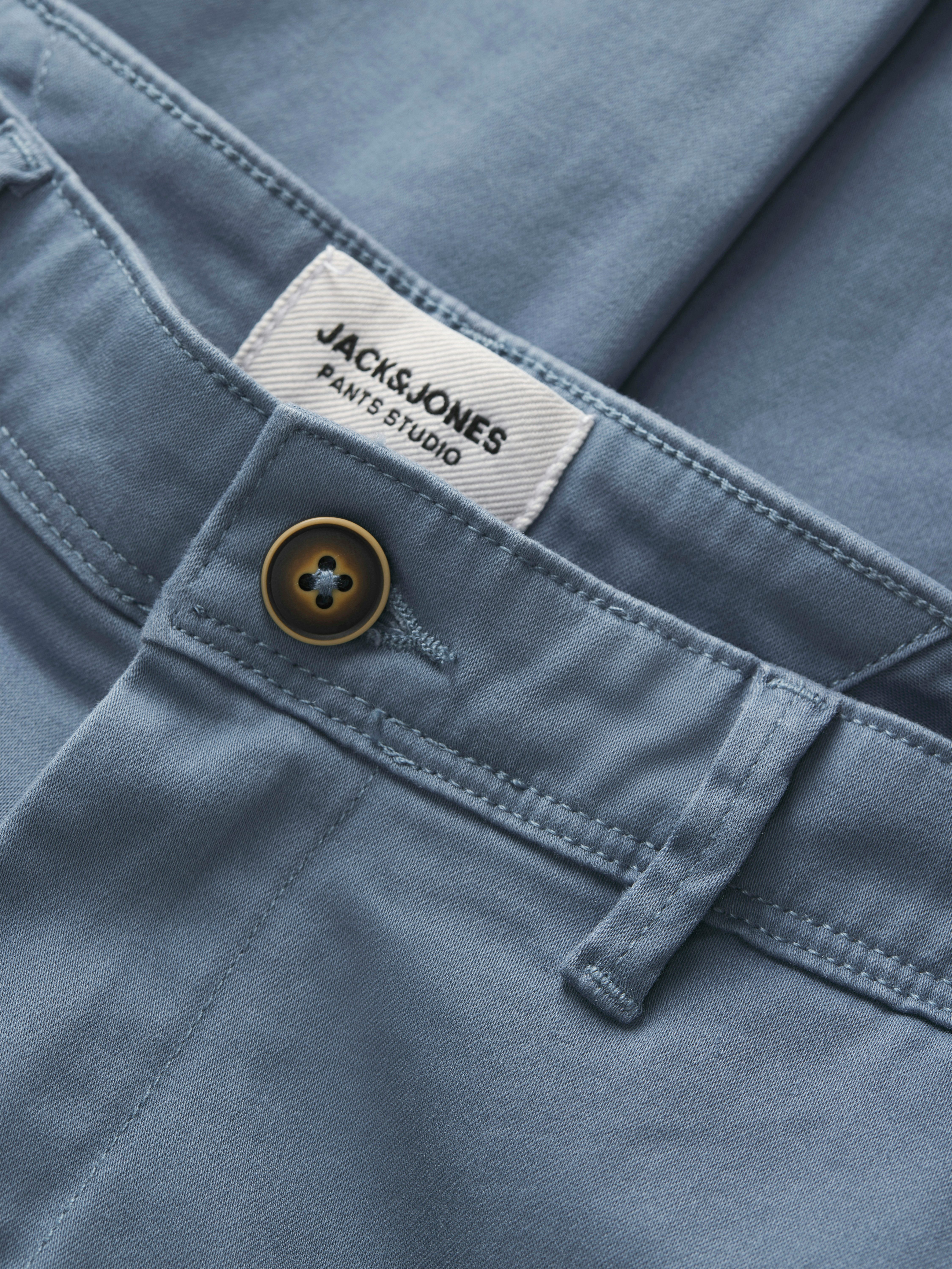 Jack & Jones Chinohose JJIMARCO mit Badge und hohem Tragekomfort unifarben, modisch, slim fit, Baumwollmischung – Bild 4 von 5