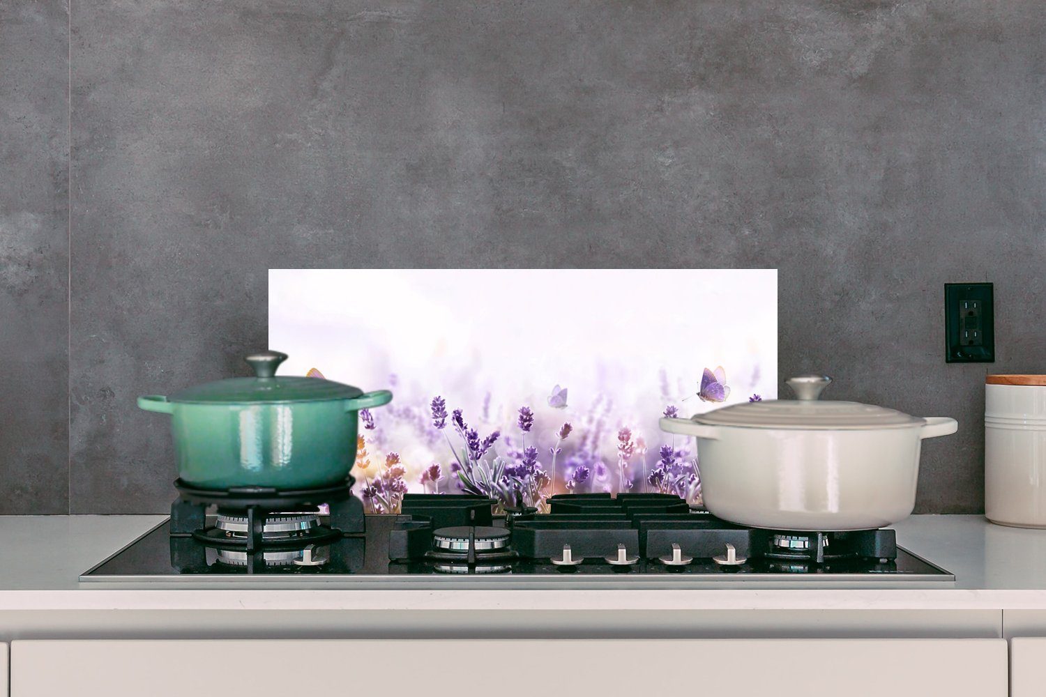 MuchoWow Küchenrückwand Schmetterling - cm, - - Blumen gegen Fett Küchen Lavendel - Natur, 60x30 Wandschutz, (1-tlg), für Lila und Schmutzflecken
