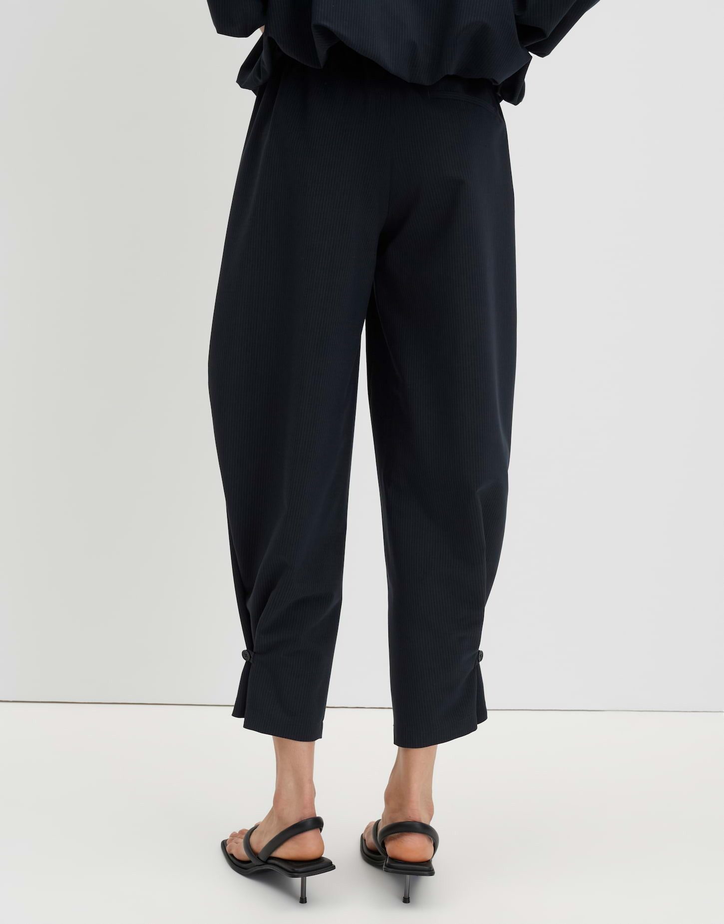 someday Stoffhose Charlie curved pinstripe mit Nadelstreifen Moderner Beinverlauf mit Komfortbund