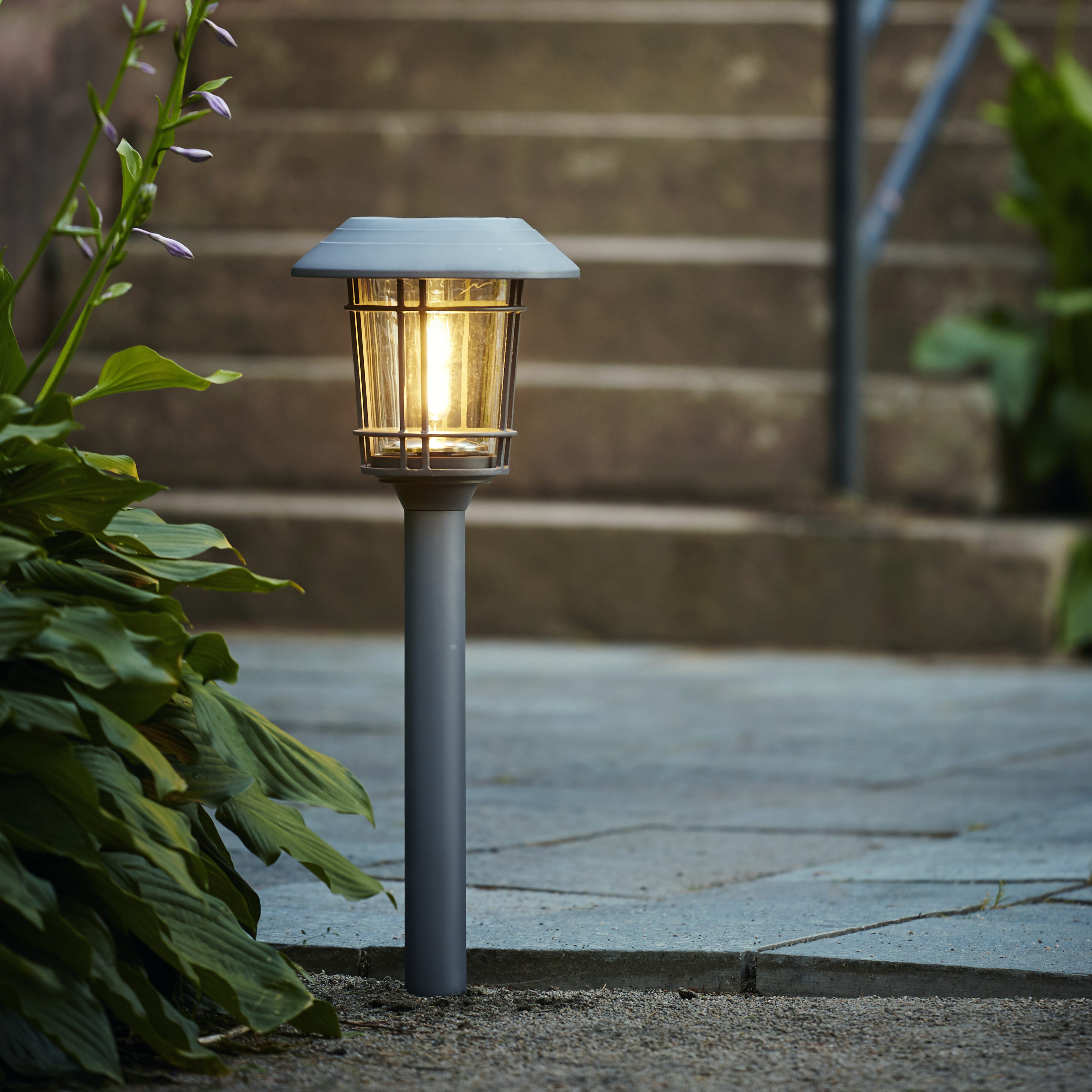 STAR TRADING LED Solarleuchte Solar-Wegleuchte Filip, Tageslichtsensor, LED fest integriert, Warmweiß, 30 lm, 60cm Höhe, zwei Lichtpunkte, Solar, Dämmerungssensor