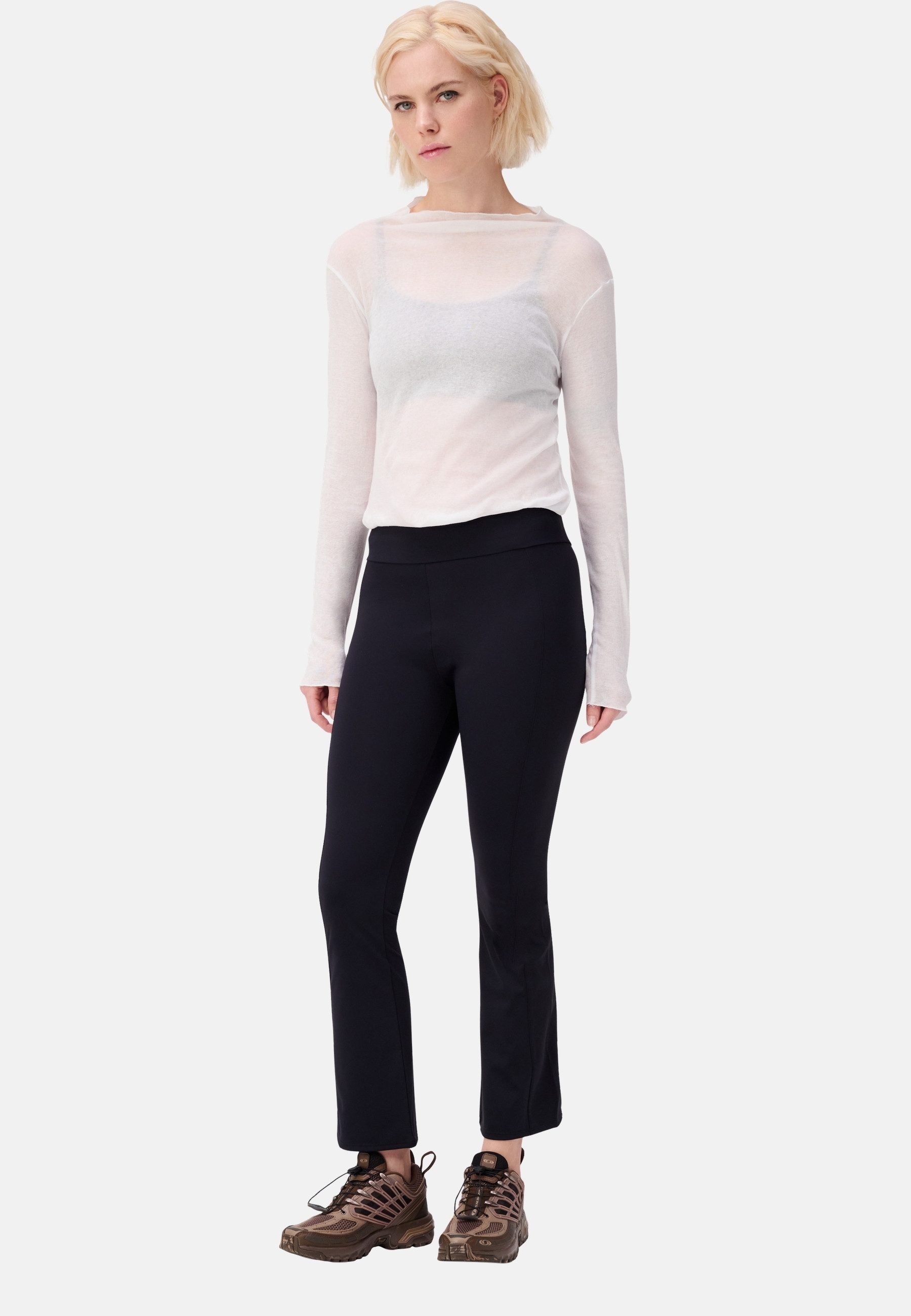 ITEM m6 Leggings Flared Shaping, Lifting-Effekt, recycelt, modelliert Beine & Po