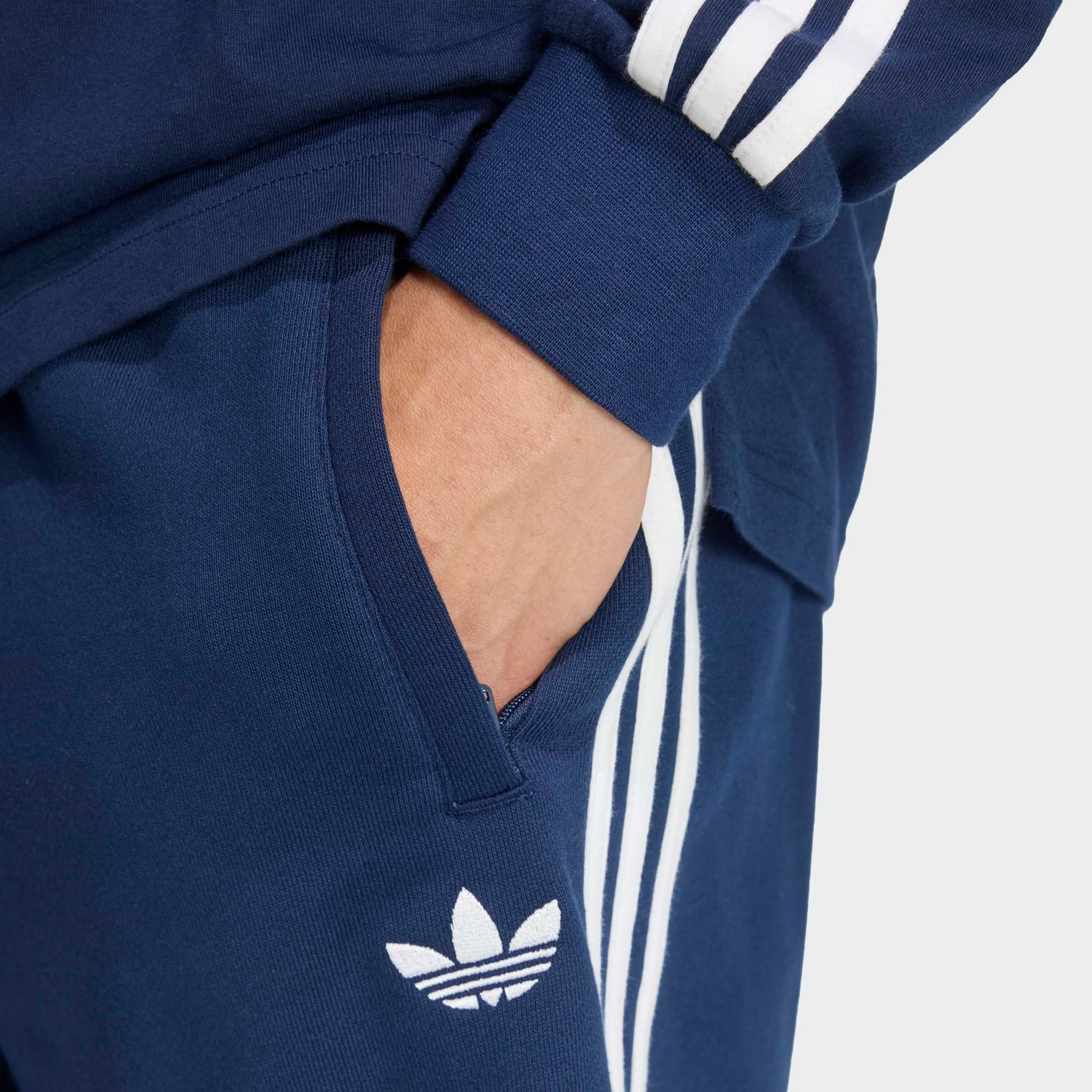 adidas Originals Shorts 3-STREIFEN sportlicher Stil, für Straße und Zuhause, aus weichem French Terry