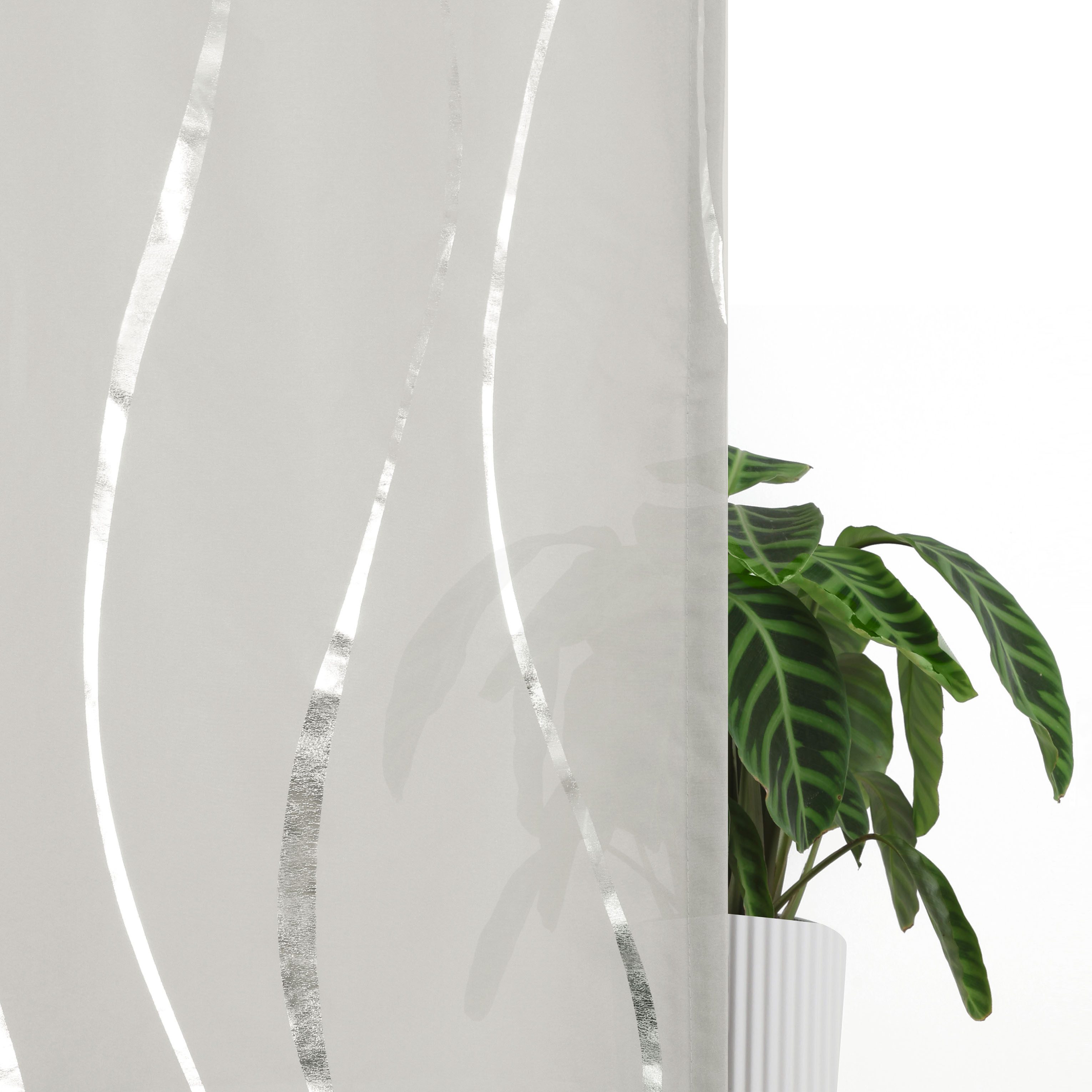 OTTO home Gardine Quinnton (2 St), Ösen, halbtransparent, Polyester, Metallic-Akzente, Gardine, mittelleichter Stoff, halbtransparent – Bild 5 von 5