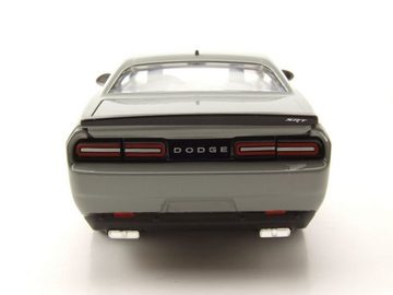 JADA Modellauto Dodge Challenger Hellcat 2015 grau Tom & Jerry mit Figur Modellauto, Maßstab 1:24