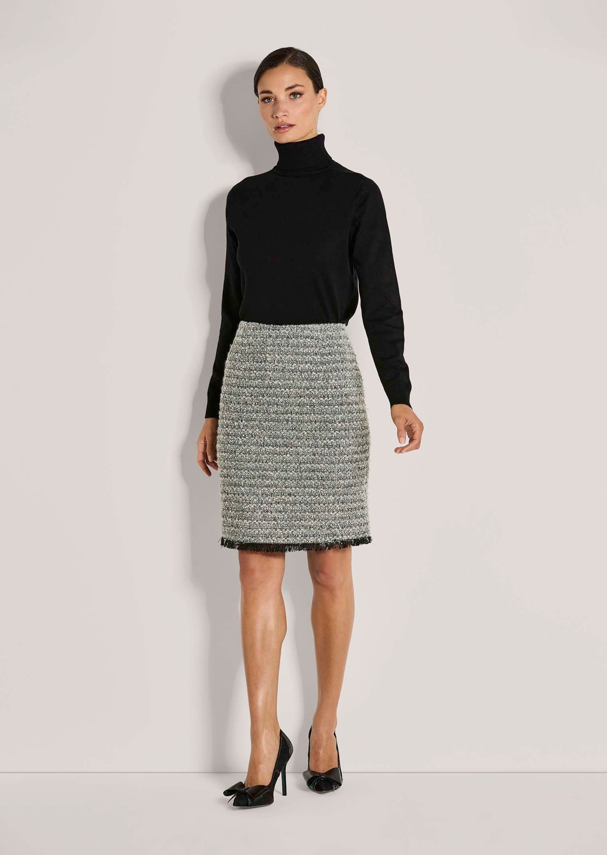 MADELEINE Bleistiftrock Eleganter Bleistiftrock mit Pariser Flair Kunstvoll gefranster Saum mit knieumspielender Länge