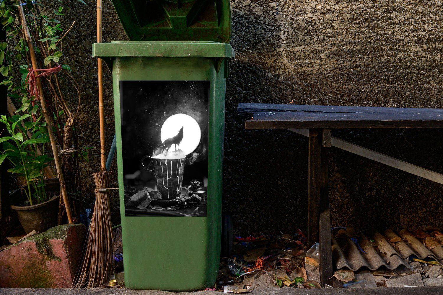 Wolf Sticker, weiß heult (1 Mond St), und Mülltonne, an den Container, - Abfalbehälter schwarz Wandsticker Mülleimer-aufkleber, MuchoWow