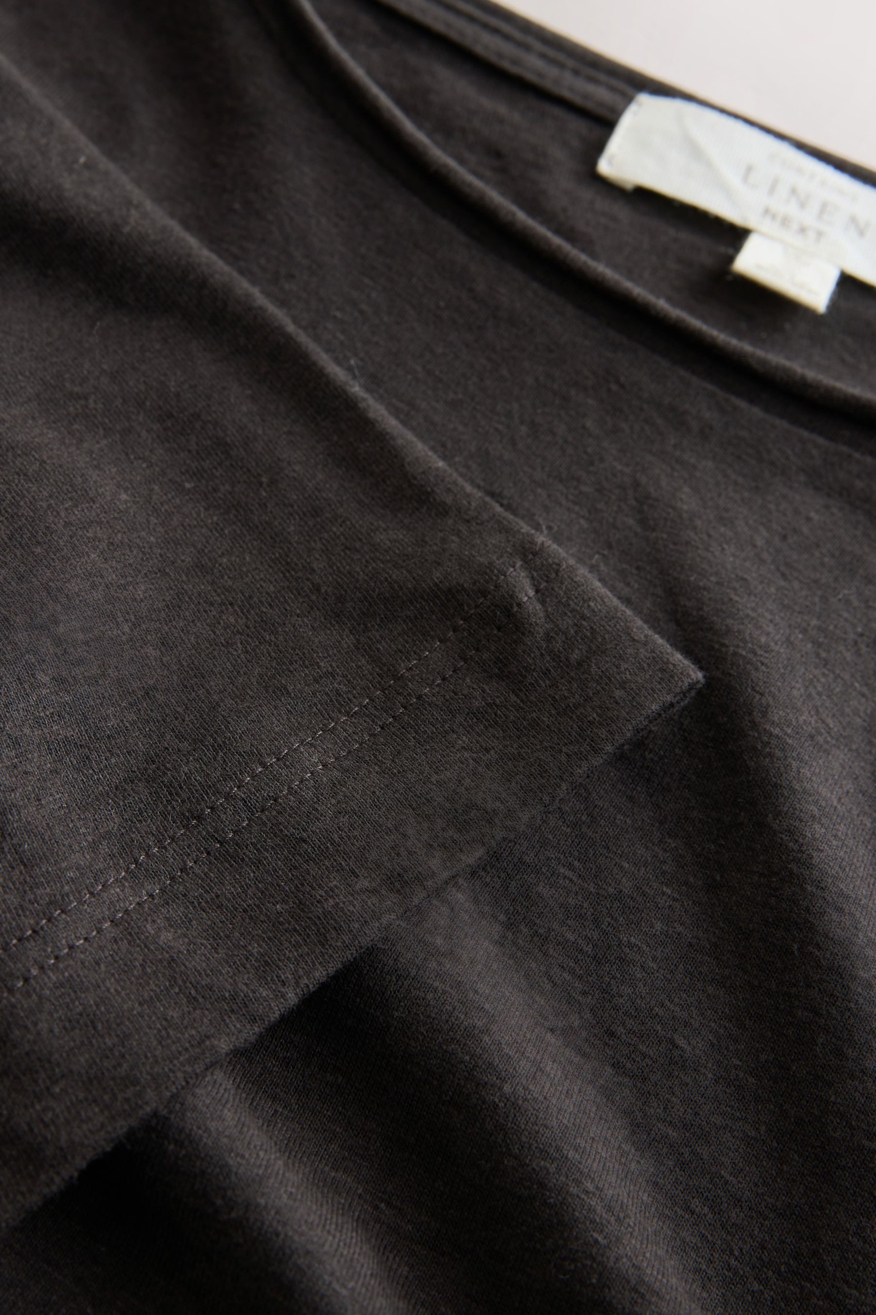 Next Midikleid Kurzärmeliges Midikleid mit Bindegürtel, Rollrand (1-tlg)