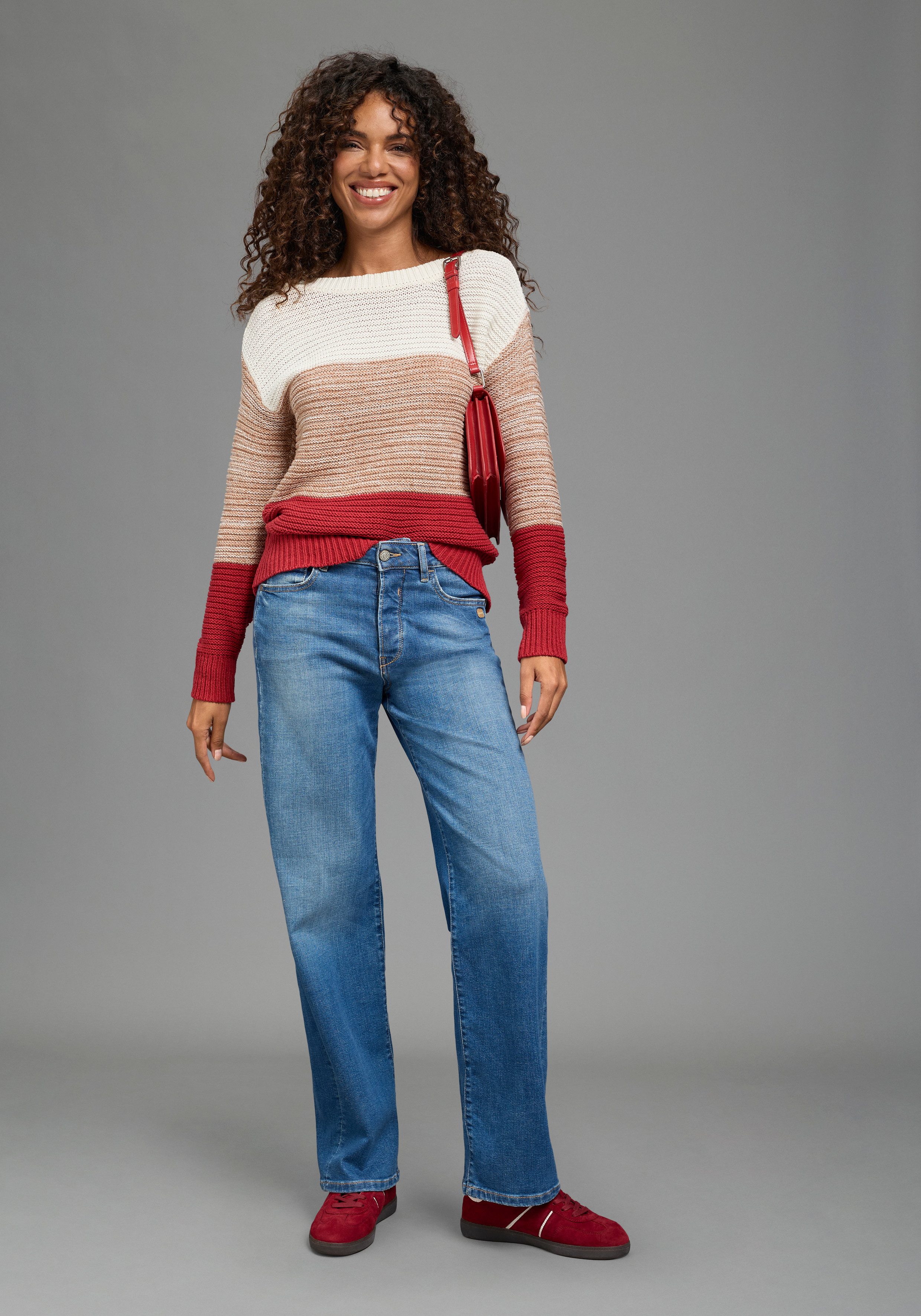 Zum Outfit 10