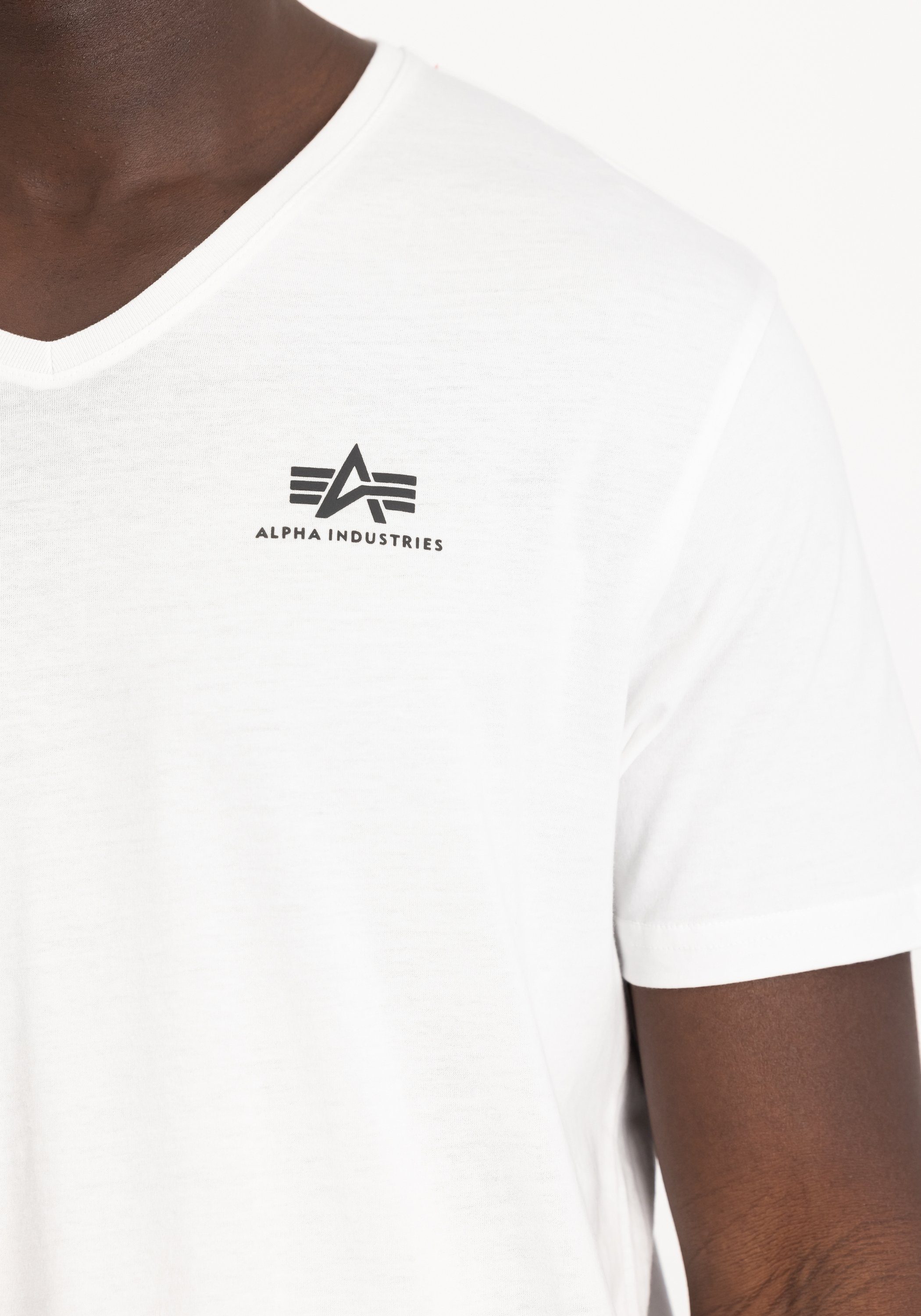 Alpha Industries T-Shirt Basic V-Neck T-Shirt SL