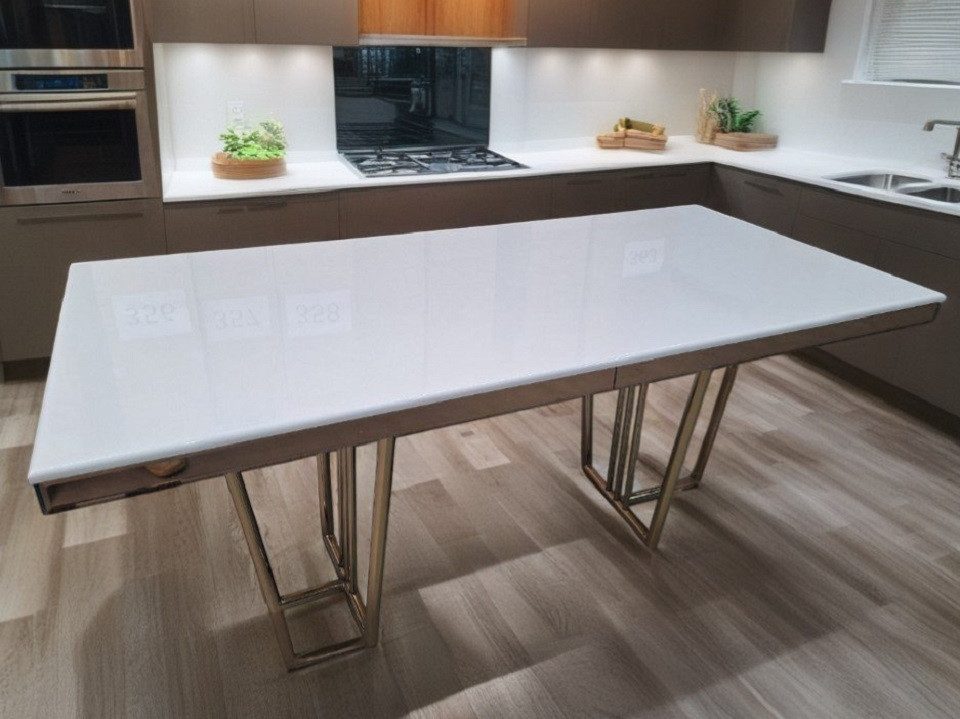 JVmoebel Esstisch Esstisch „Nero Arora“ Ergänzung für Ihr Esszimmer Sofort (Esstisch), Made in Europa