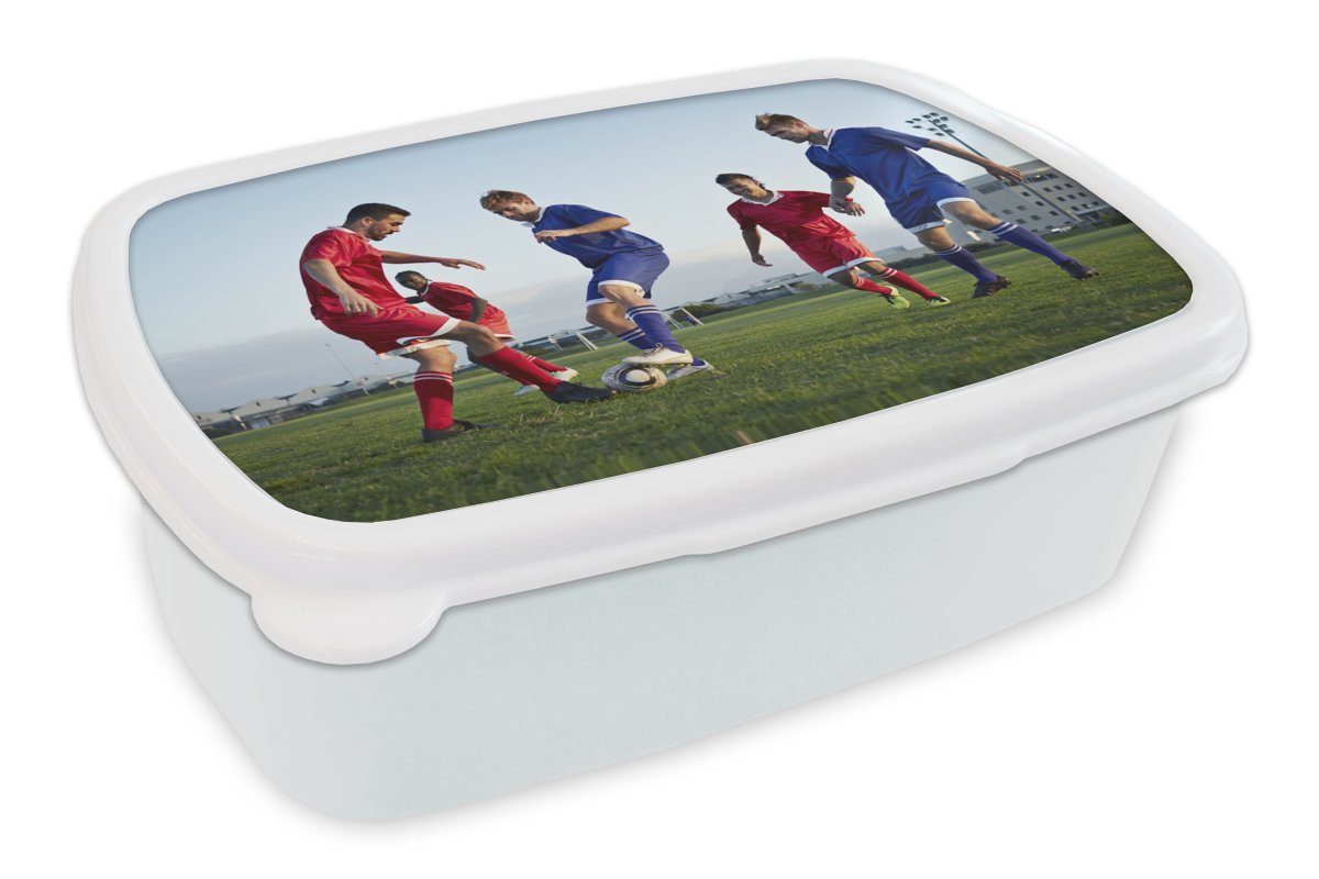 MuchoWow Lunchbox Fußballspiel, Kunststoff, (2-tlg), Brotbox für Kinder und Erwachsene, Brotdose, für Jungs und Mädchen weiß