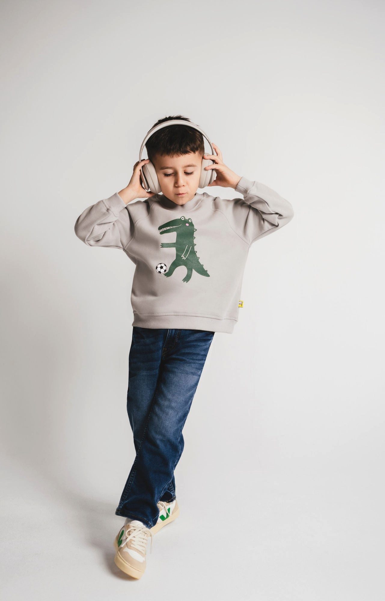 # SATURNDAY Sweatshirt Kinder mit Krokodil-Motiv - Grau - 100% Baumwolle Krokodil, Fußball