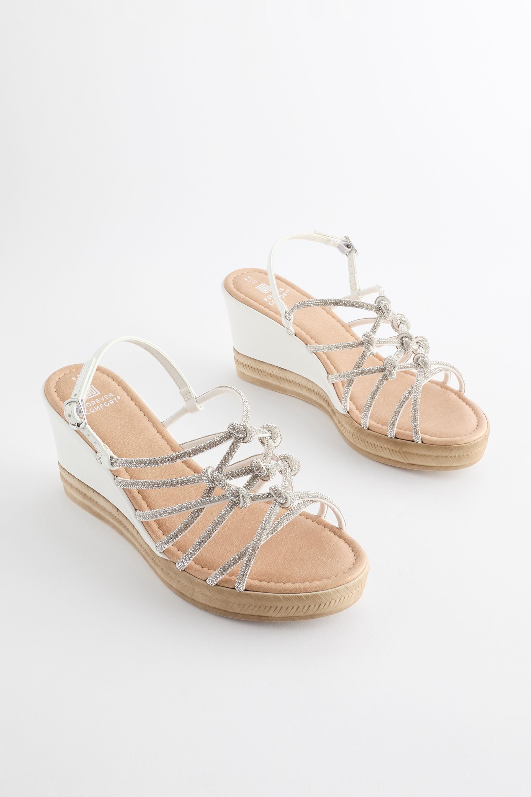 Next Forever Comfort® Keilabsatzsandaletten mit Schmuck Keilsandalette (1-tlg)