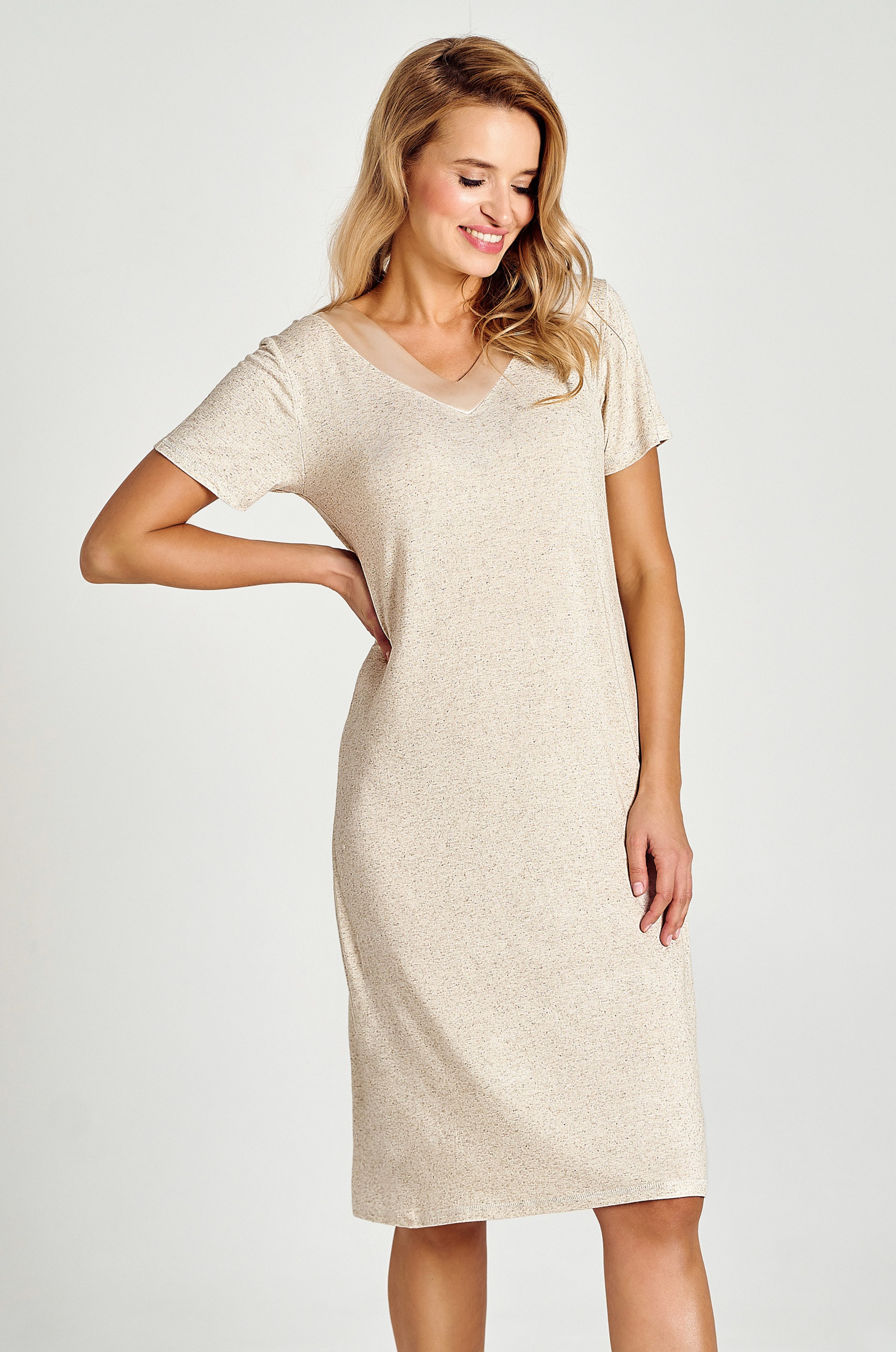 Mademoiselle Sommeil Nachthemd in cremefarben aus luxuriösen Materialmix