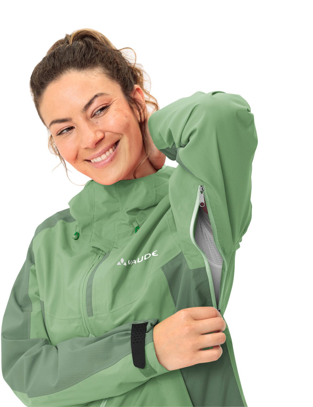 VAUDE Outdoorjacke Women's ELOPE Jacket II CS Funktionsjacke, Wanderjacke, Regenjacke Umfangreich ausgestattete Damen Wanderjacke